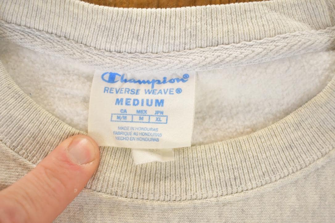 Vintage 2000s Champion Reverse Weave University Of Vermont Crewneck Men's M - Image 6