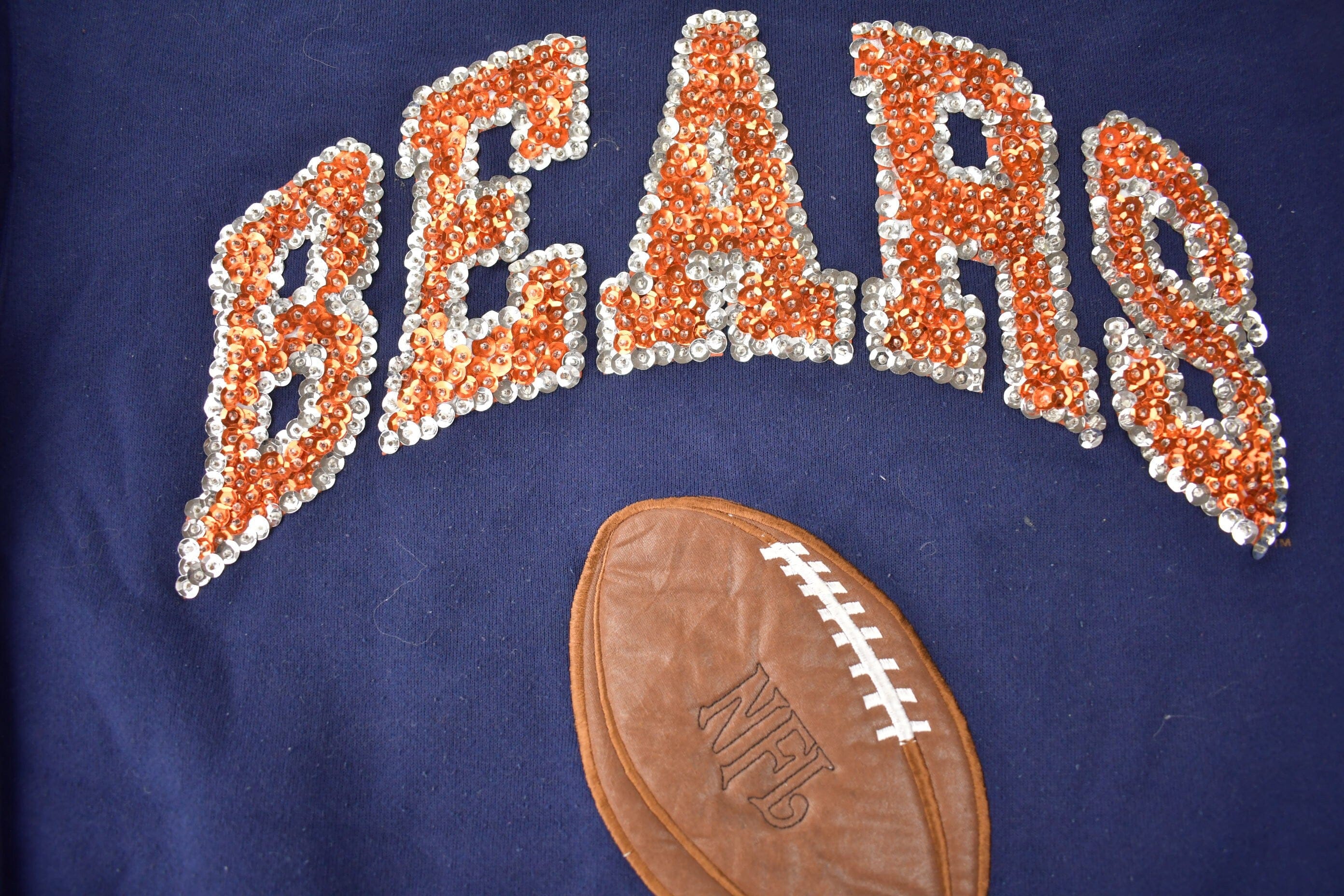 Vintage 1990s Chicago Bears NFL Football Crewneck Sweatshirt Men's Large - Image 3