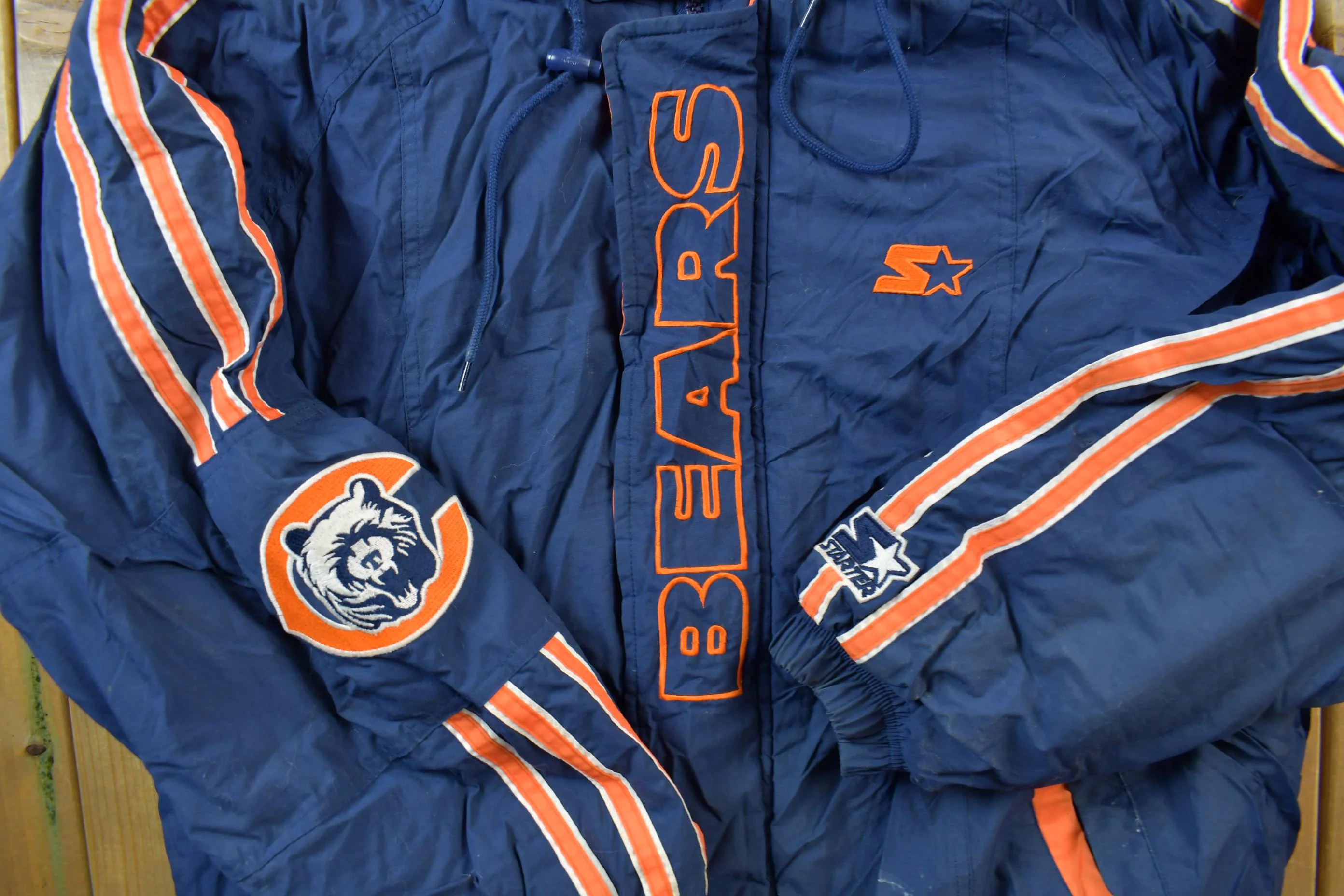 Vintage 1990s Chicago Bears NFL Pro Line Starter Jacket Men's Large - Image 4