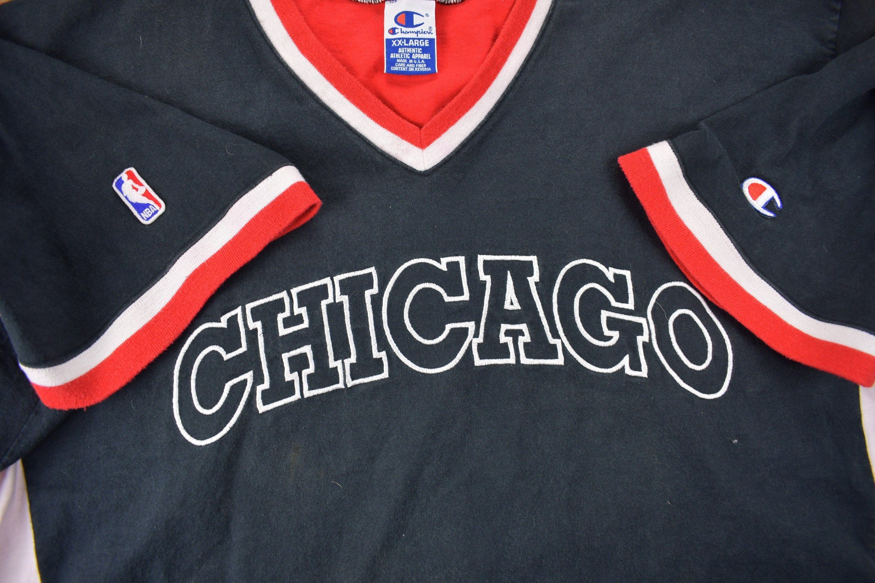 Vintage 1990s Chicago Bulls NBA Champion Shooting Shirt NBA Sportswear Men's 2XL - Image 3