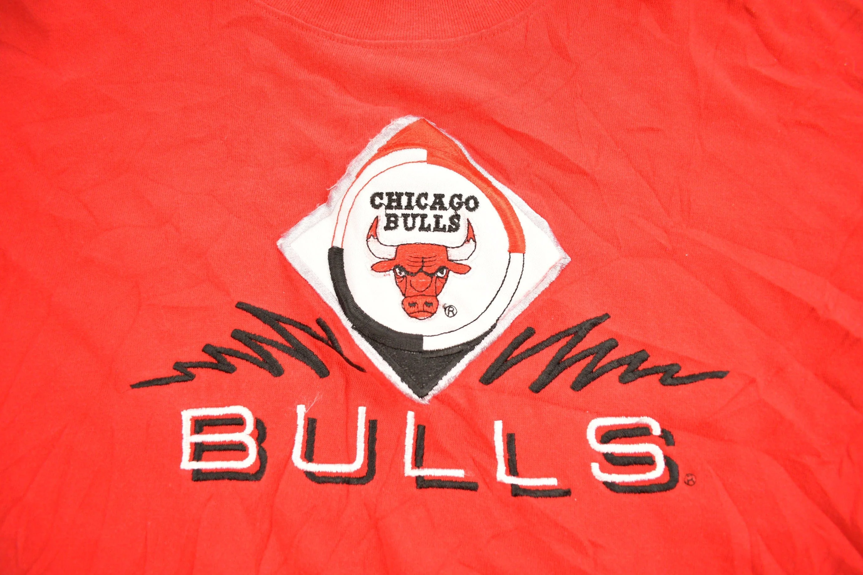 Vintage 1990s Chicago Bulls NBA Embroidered T-Shirt Men's XL - Image 3