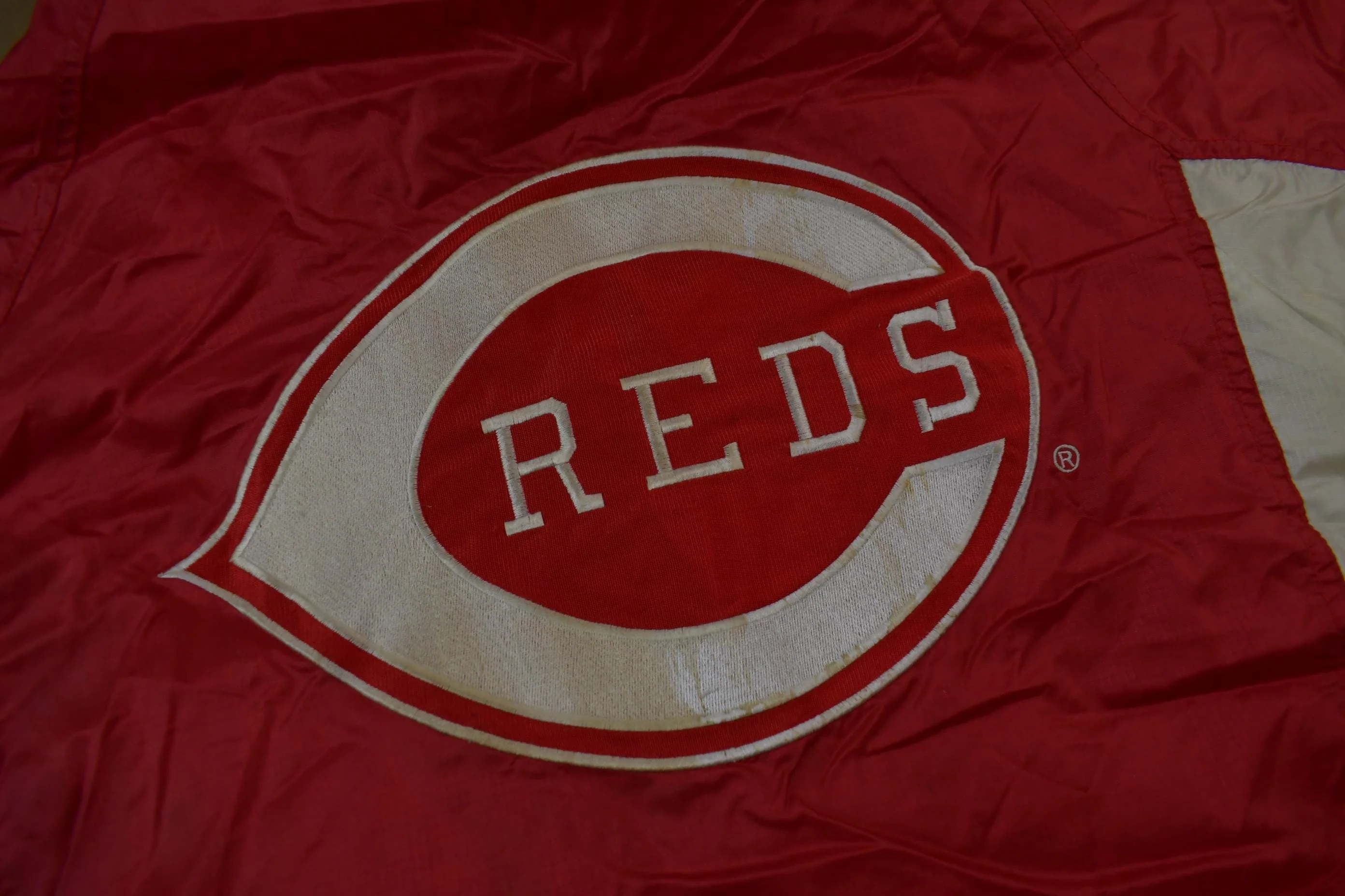 Vintage 1990s Cincinnati Reds MLB Windbreaker Jacket Men's XL - Image 4