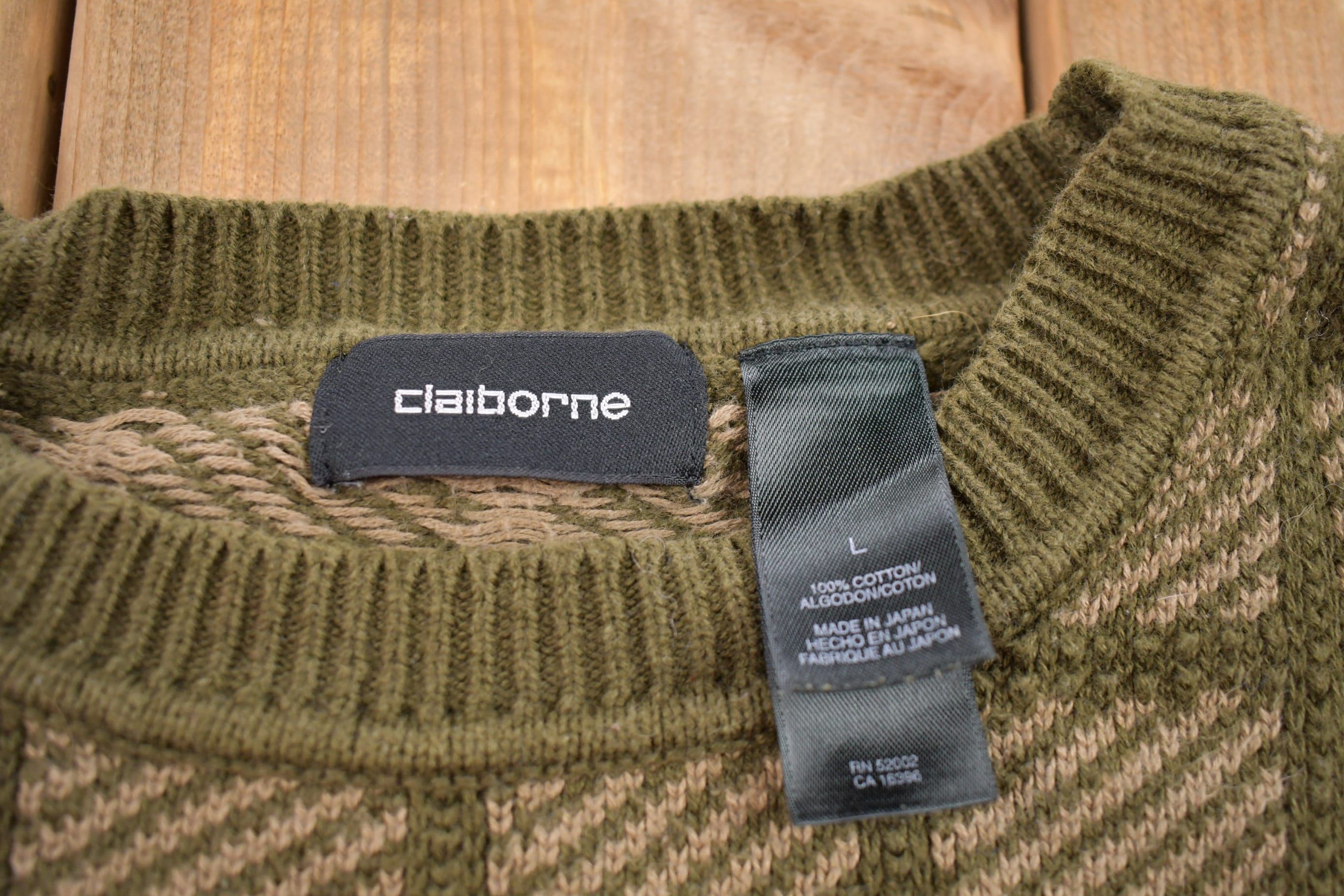 Vintage 1990s Claiborne Knitted Crewneck Sweater Men's Small - Image 3