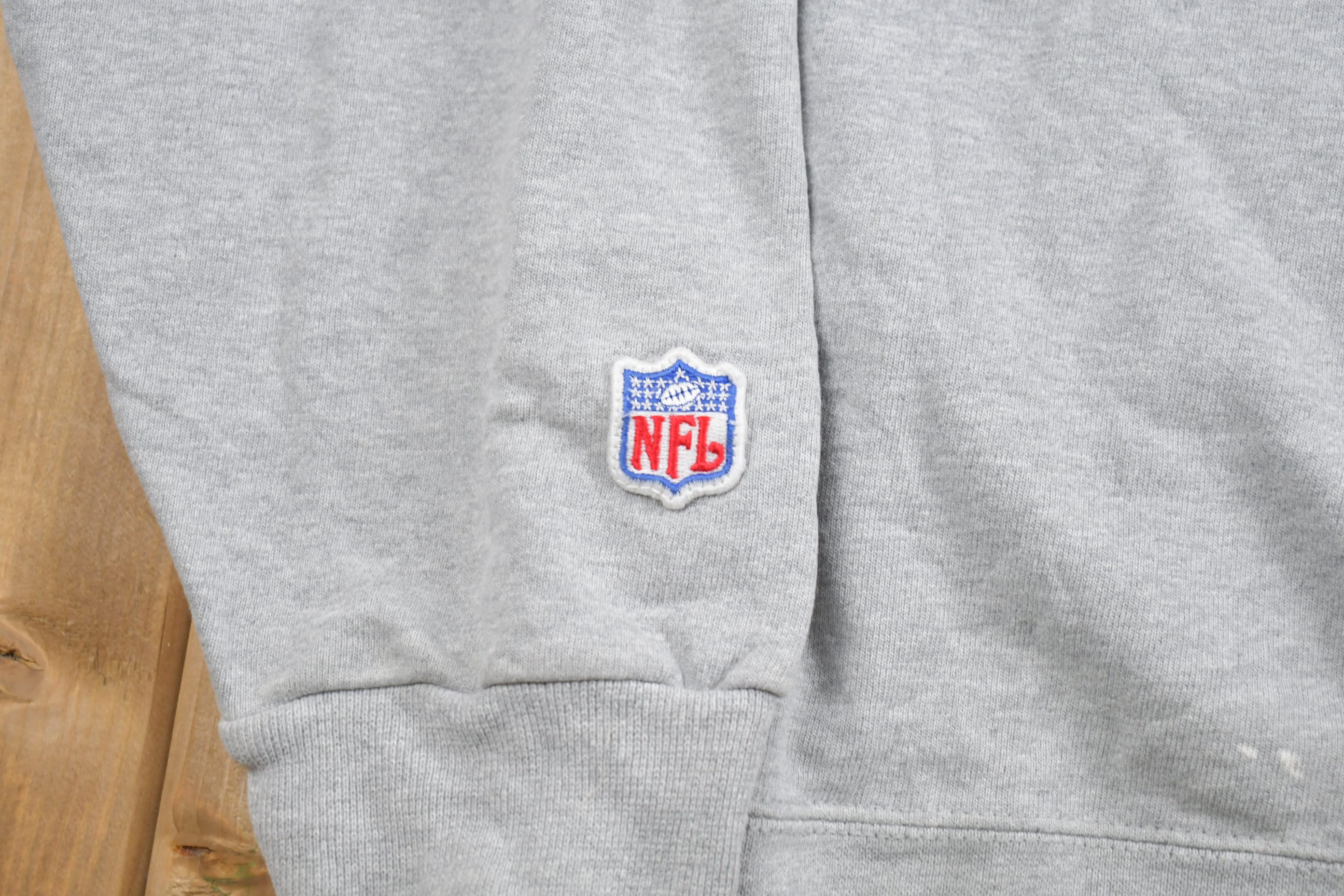 Vintage 1990s Cleveland Browns NFL Champion Crewneck Sweatshirt Men's XL - Image 5