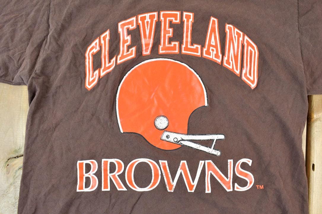 Vintage 1990s Cleveland Browns NFL Graphic T-Shirt Men's Large - Image 3