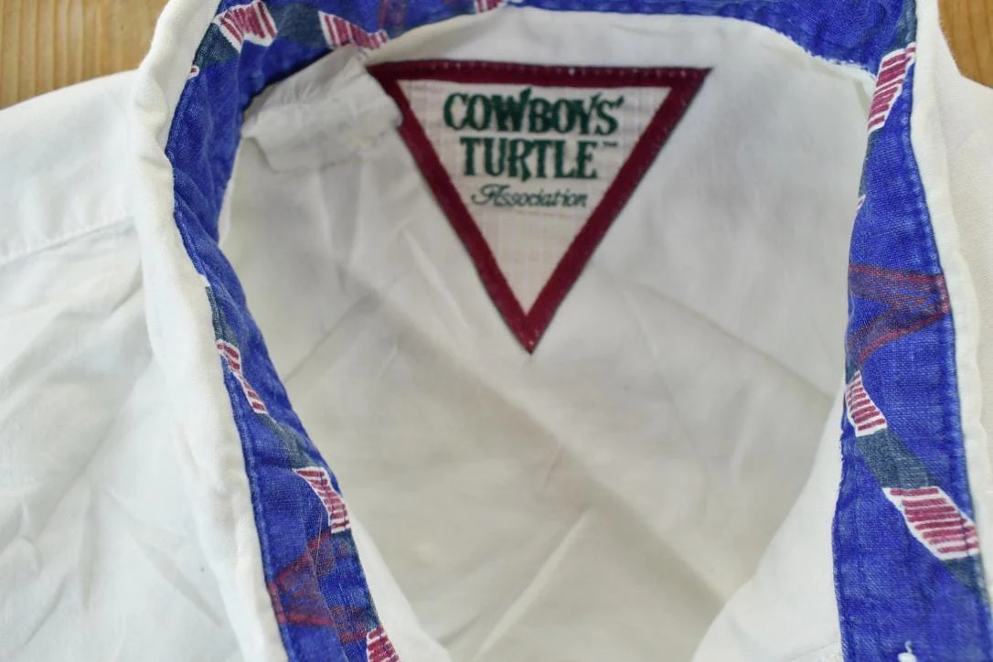 Vintage 1990s Cowboys Turtle Unique Western Button Up Shirt Men's Large - Image 3
