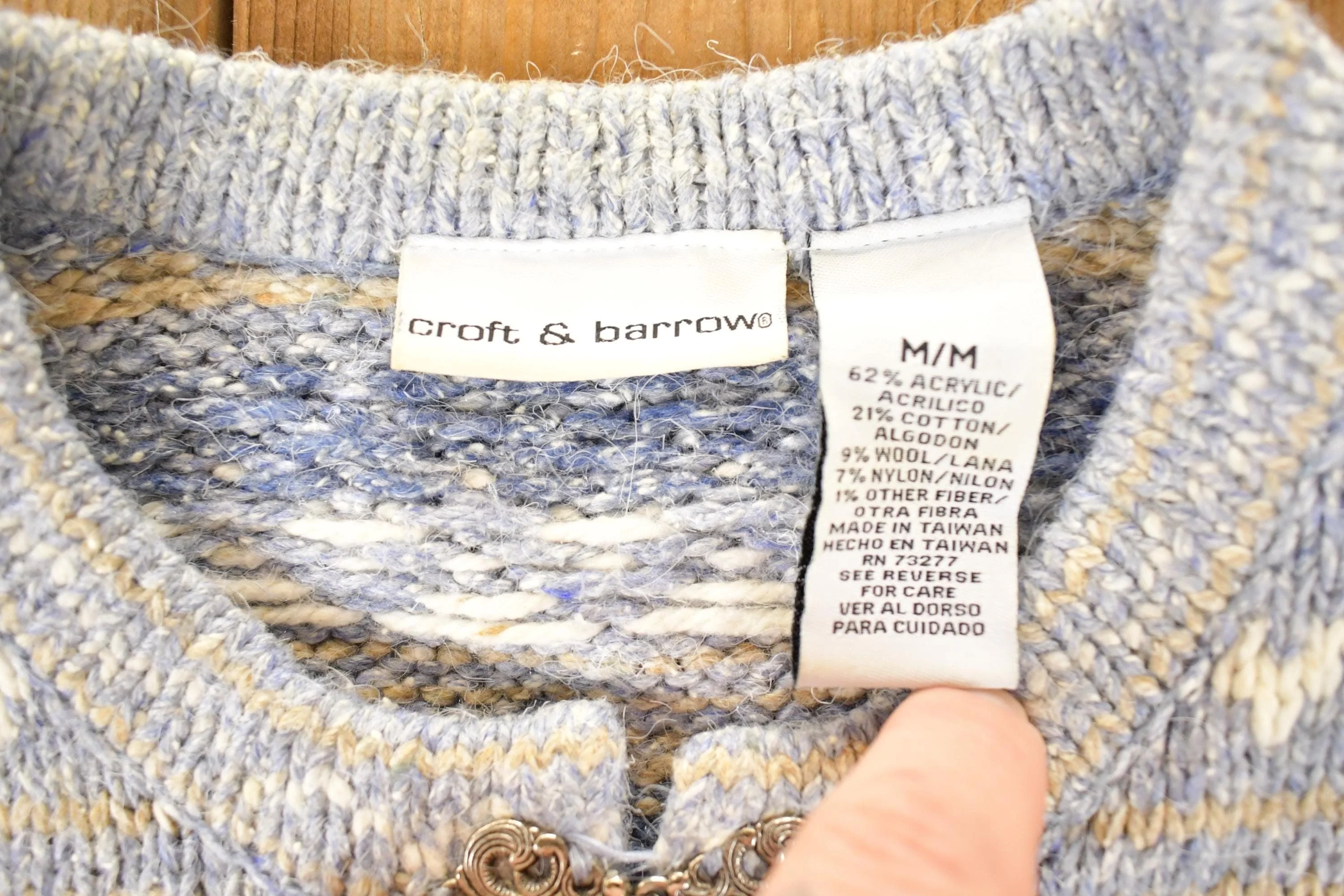 Vintage 1990s Croft & Barrow fair isle metal clasp Knit Cardigan Sweater Women's L - Image 5