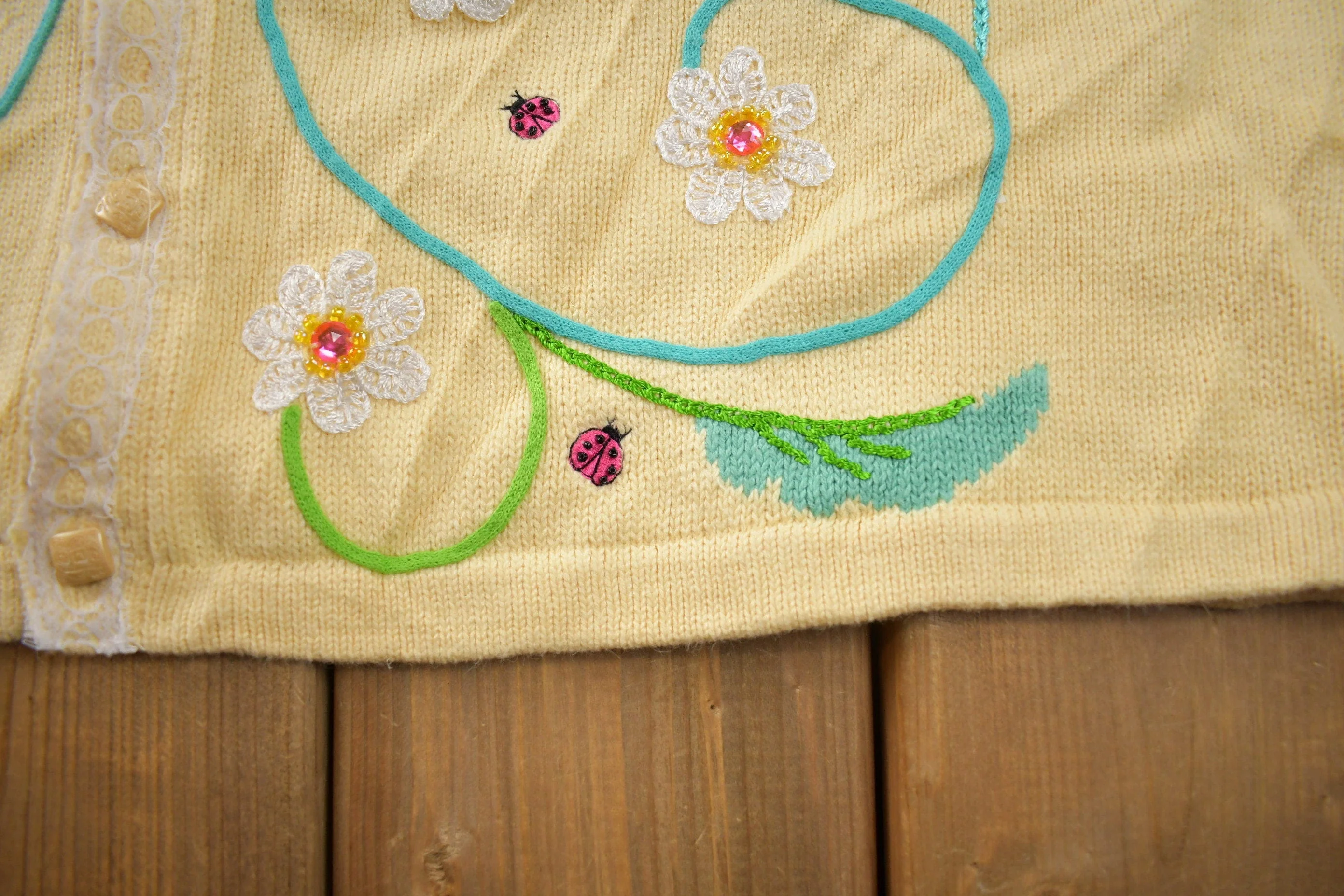 Vintage 1990s Cute Floral Theme Knit Cardigan Women's 2X - Image 5