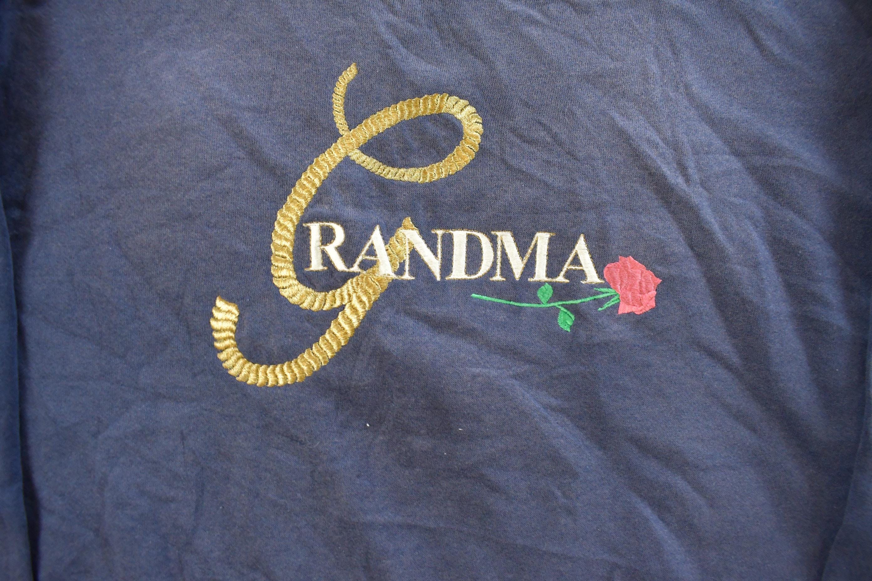Vintage 1990s Cute Grandma Embroidered Crewneck Sweatshirt Men's Large - Image 4