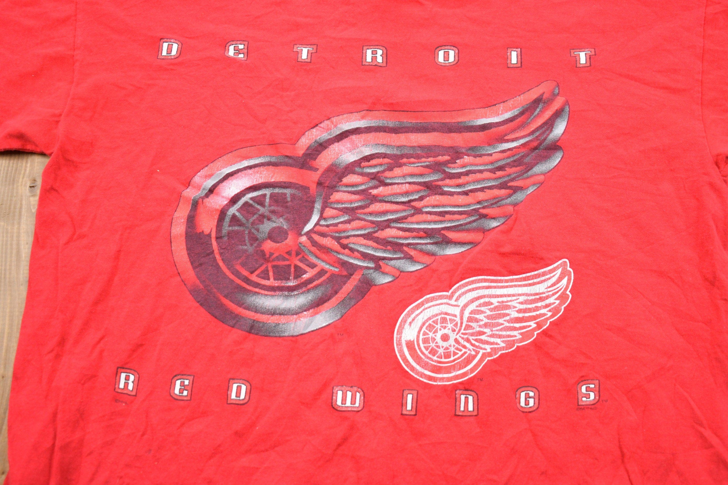 Vintage 1990s Detroit Red Wings NHL Graphic T-Shirt Men's 2XL - Image 3
