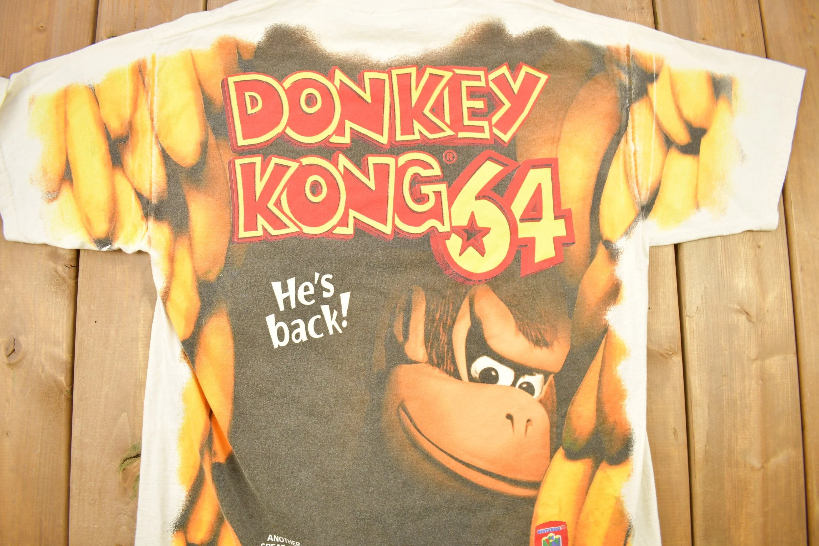 Vintage 1990s Donkey Kong 64 All Over Print Nintendo T-shirt - Image 3