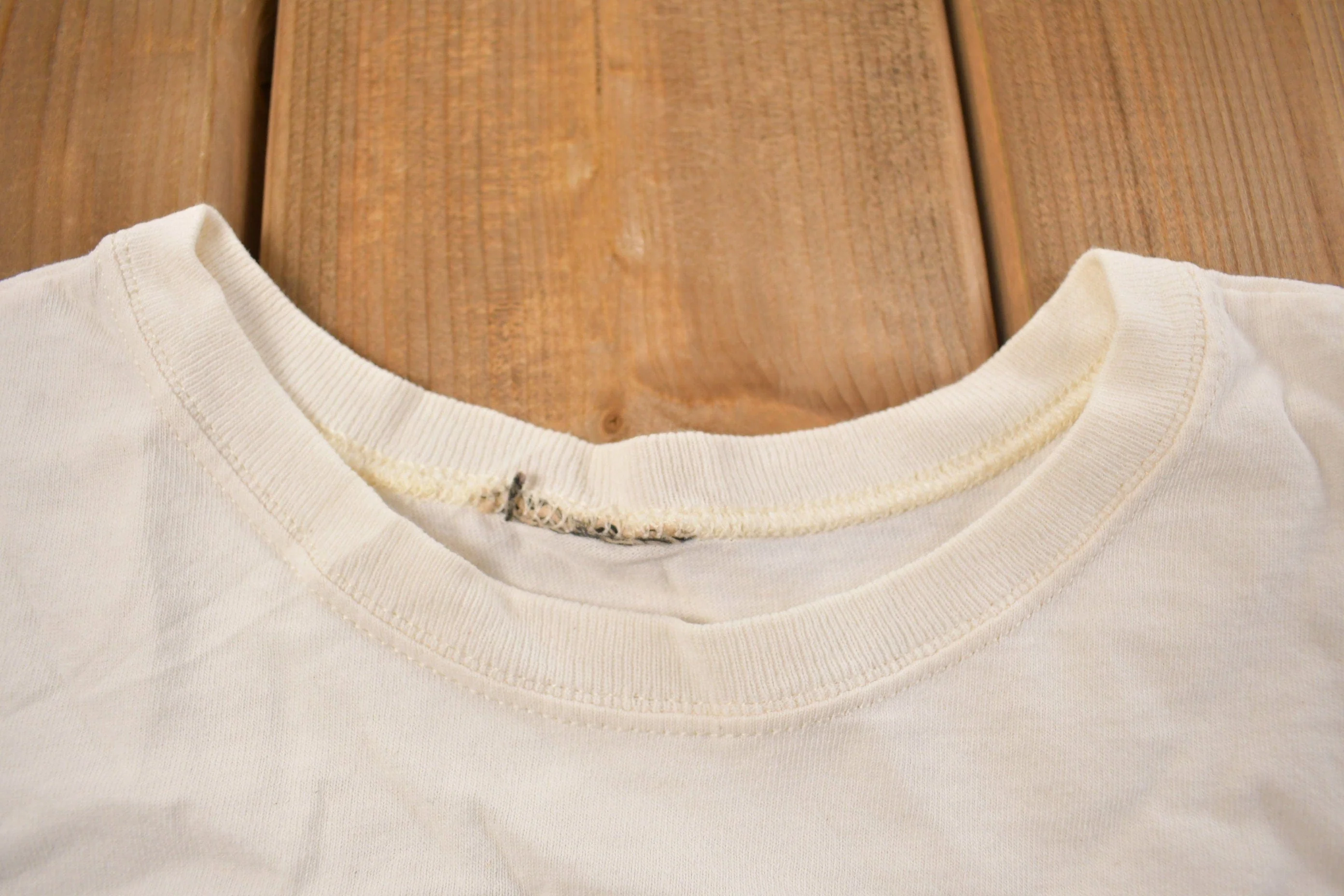 Vintage 1990s Dragonfly Graphic T Shirt Men's Medium - Image 5