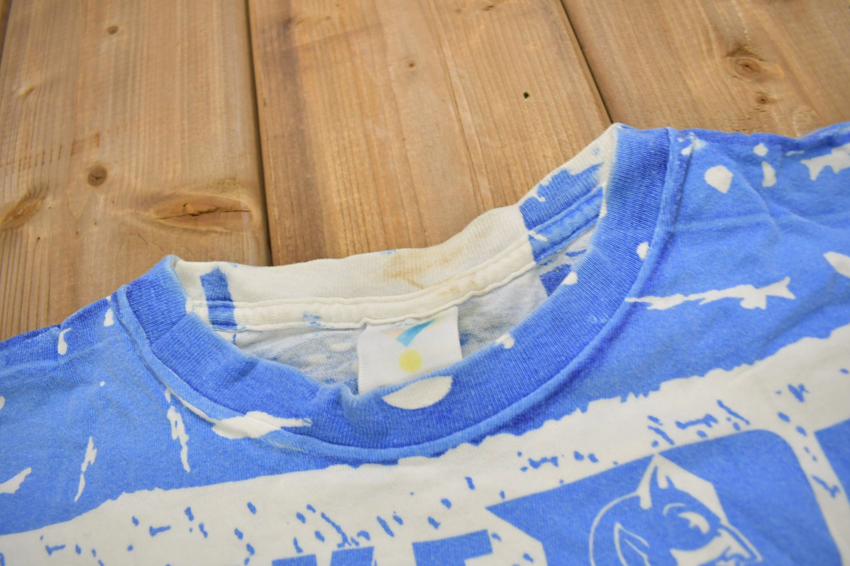 Vintage 1990s Duke University Blue Devils Collegiate T-Shirt Men's Large - Image 6