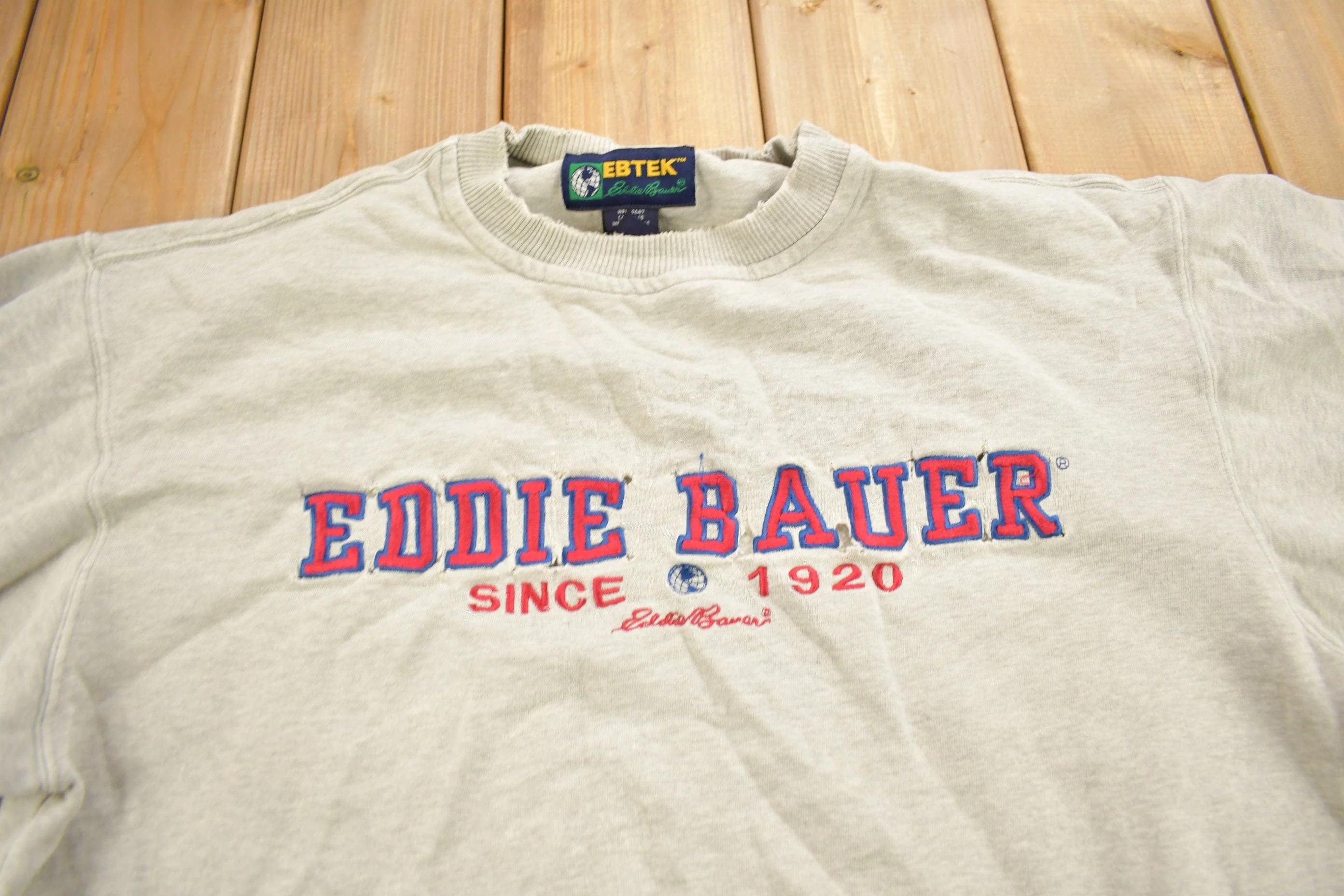Vintage 1990s Eddie Bauer EBTEK Distressed Crewneck Sweatshirt Men's Medium - Image 3