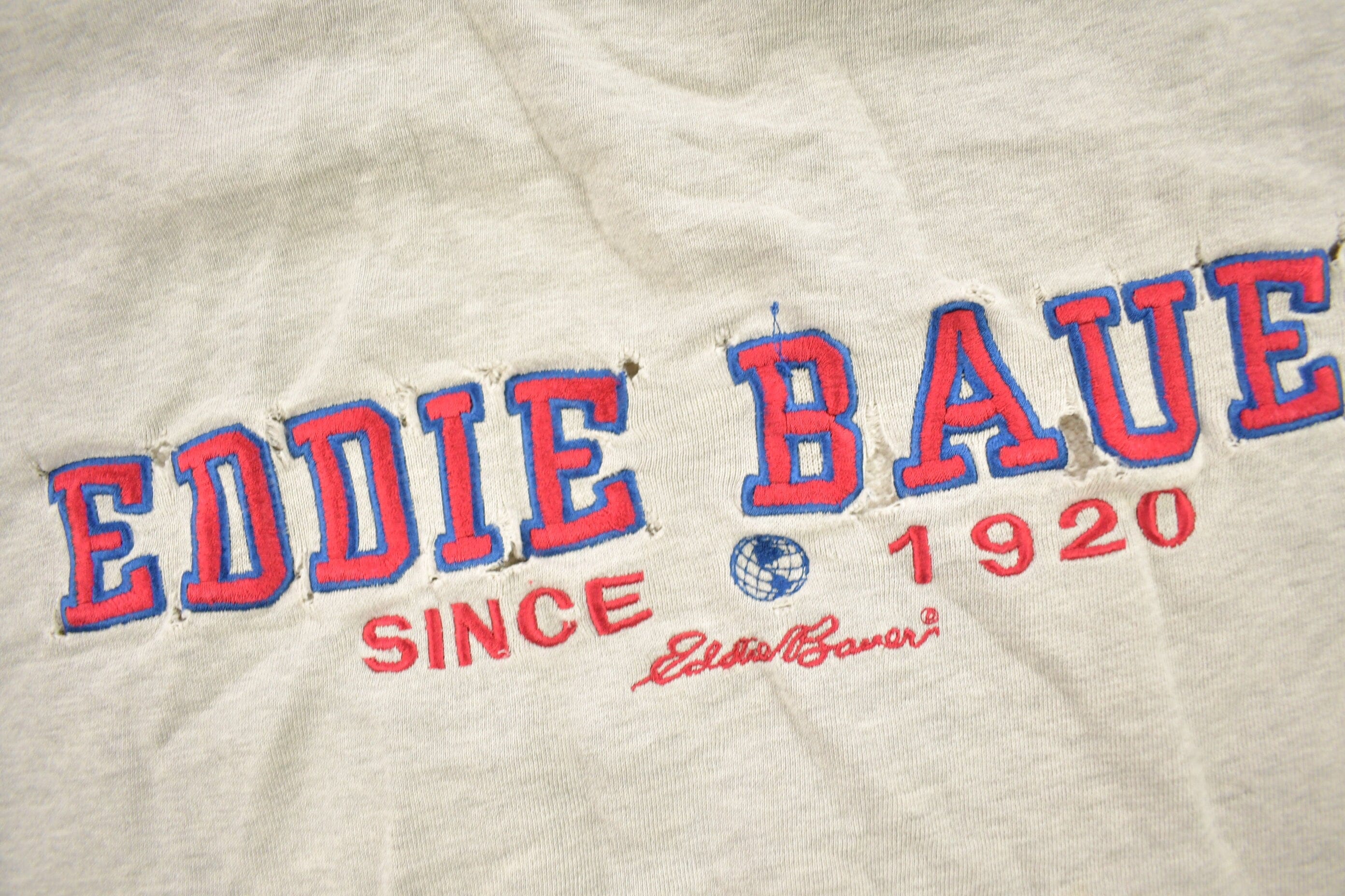Vintage 1990s Eddie Bauer EBTEK Distressed Crewneck Sweatshirt Men's Medium - Image 4