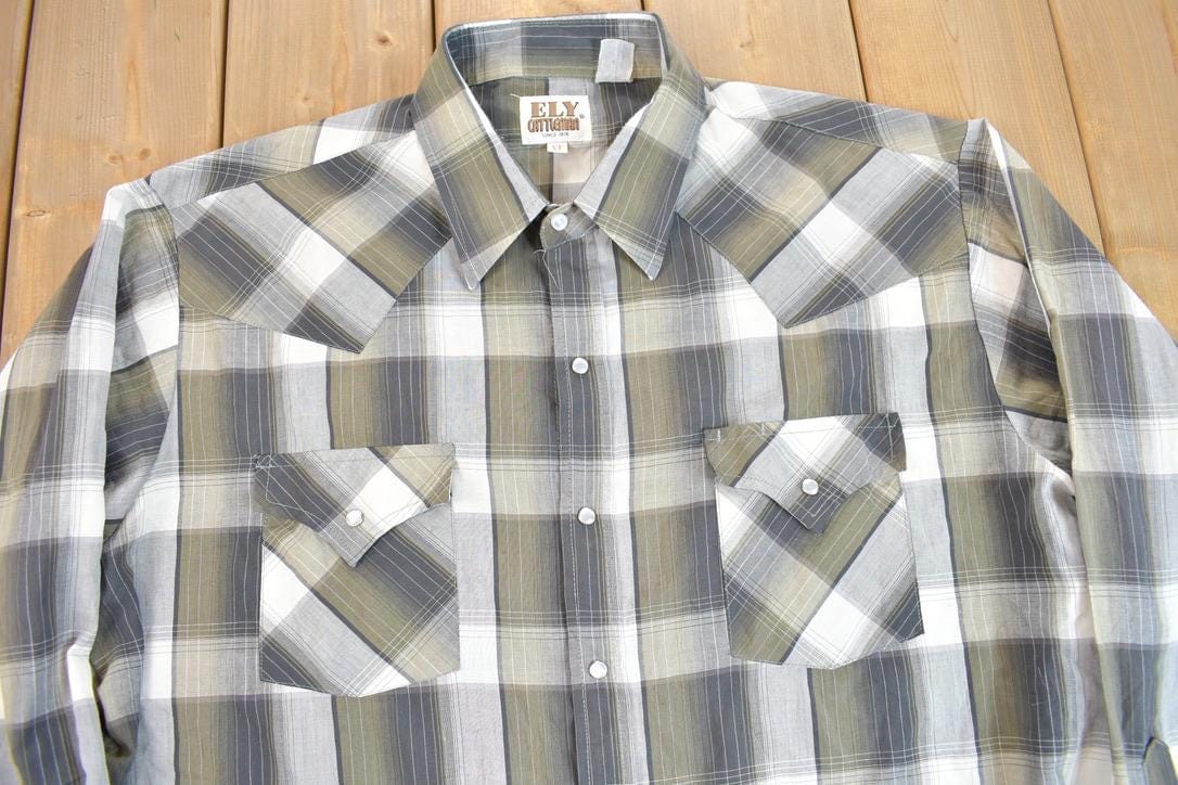 Vintage 1990s Ely Cattleman Western Style Pearl Snap Button Down Flannel Shirt Men's XL - Image 3