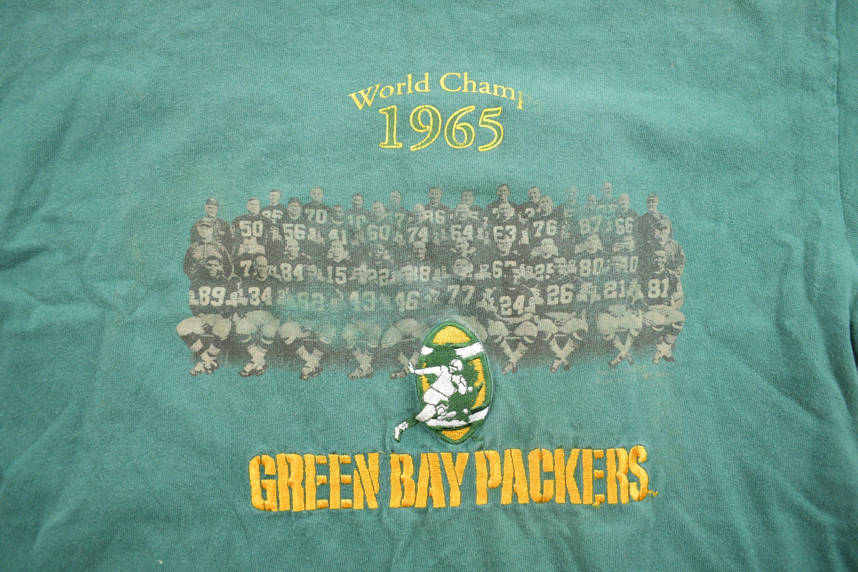 Vintage 1990s Embroidered Green Bay Packers World Champ 1965 NFL Graphic T-Shirt Men's Large - Image 3