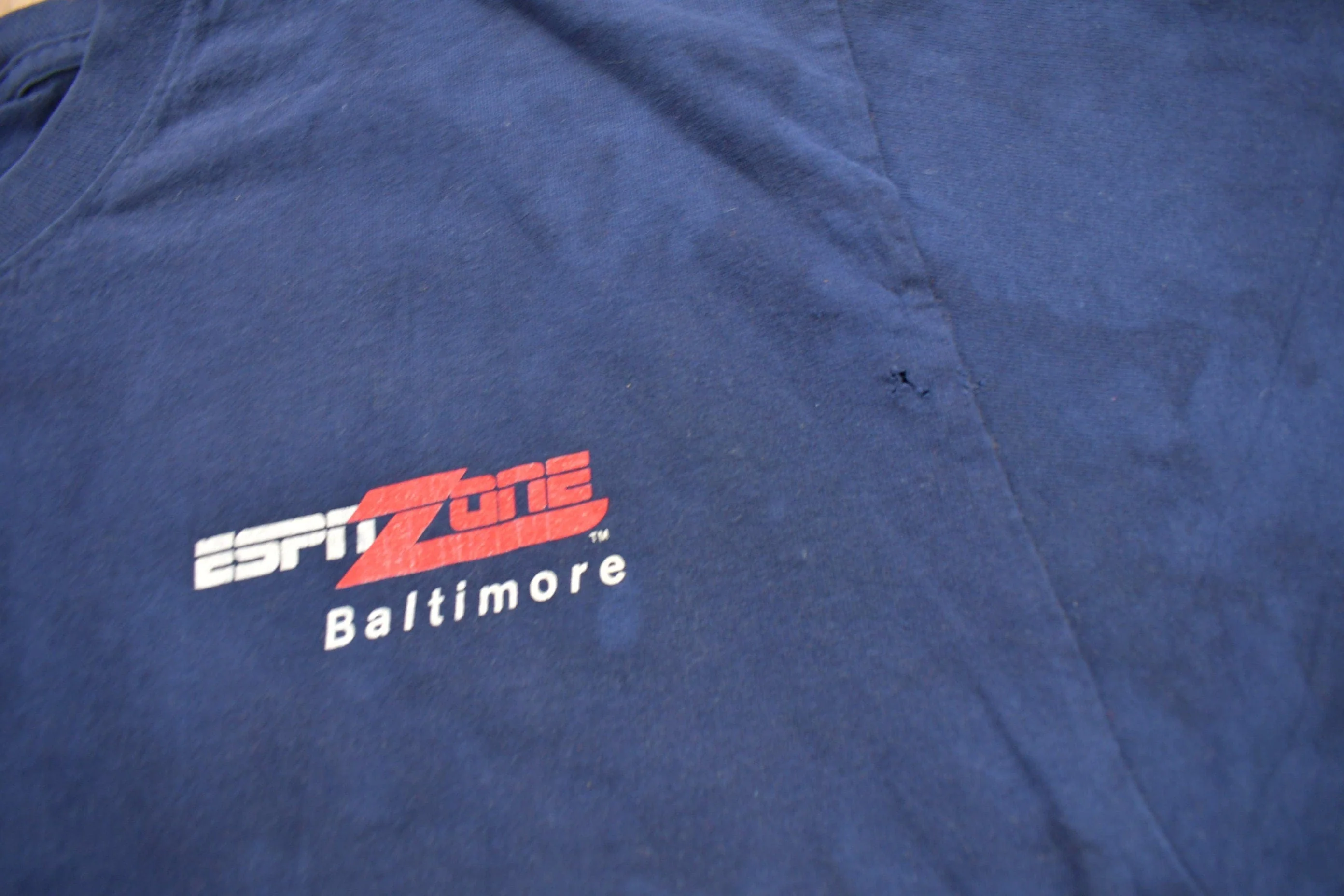 Vintage 1990s ESPN Zone Baltimore Home Made Baseball Graphic T-Shirt Men's XL - Image 7