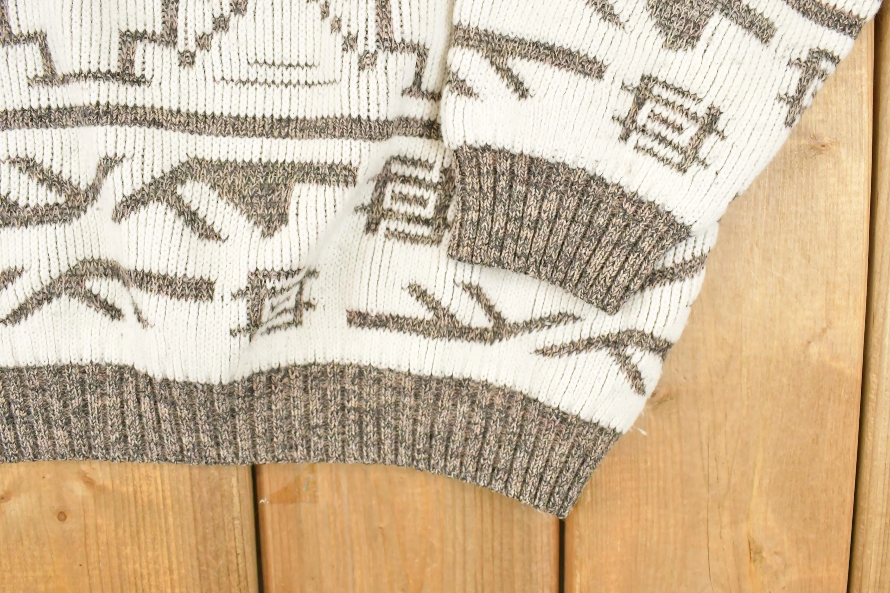 Vintage 1990s Essentiels Abstract Knit Crewneck Sweater Mens L - Image 3