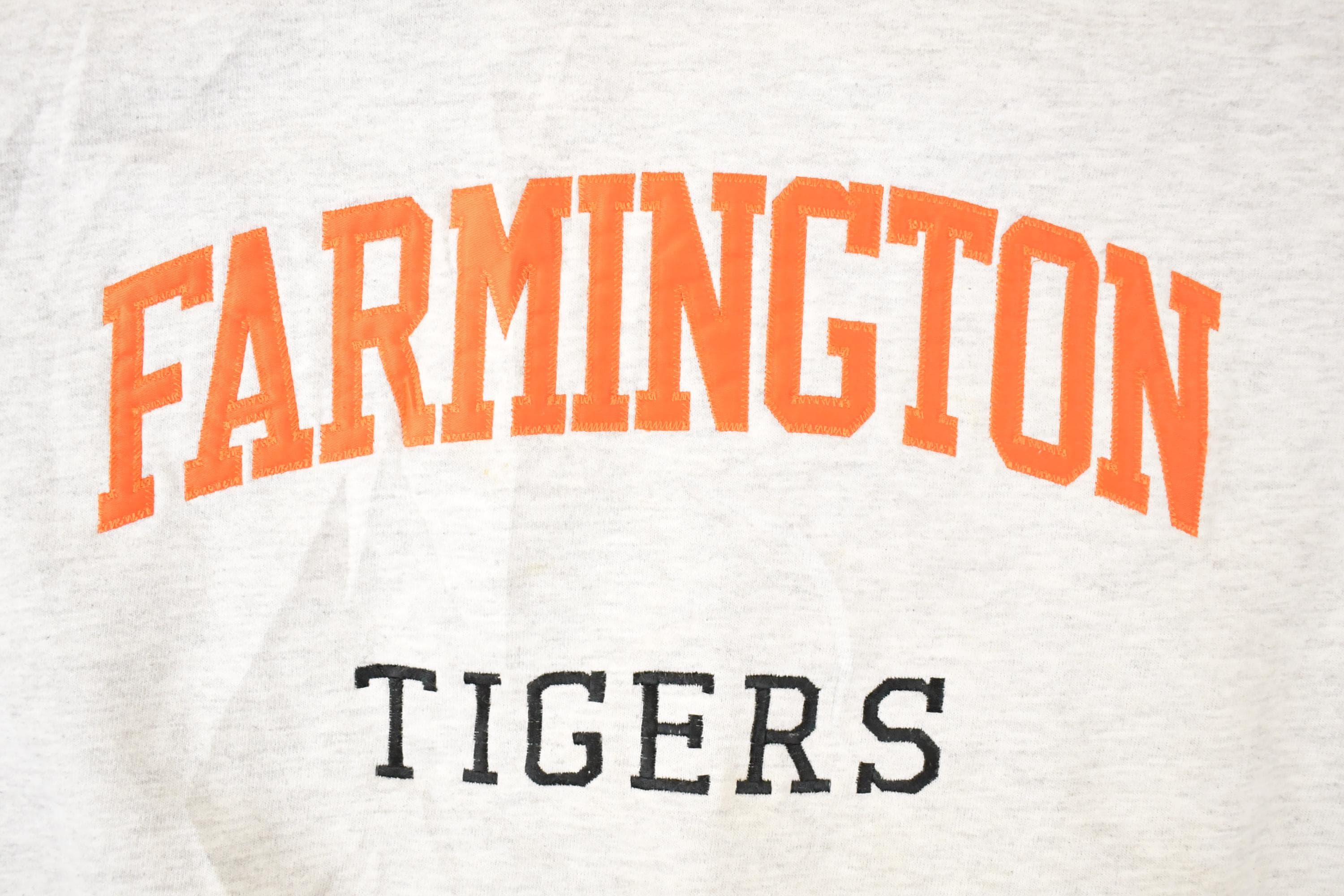 Vintage 1990s Farmington Tigers Embroidered Collegiate Crewneck Sweatshirt Mens XL - Image 3