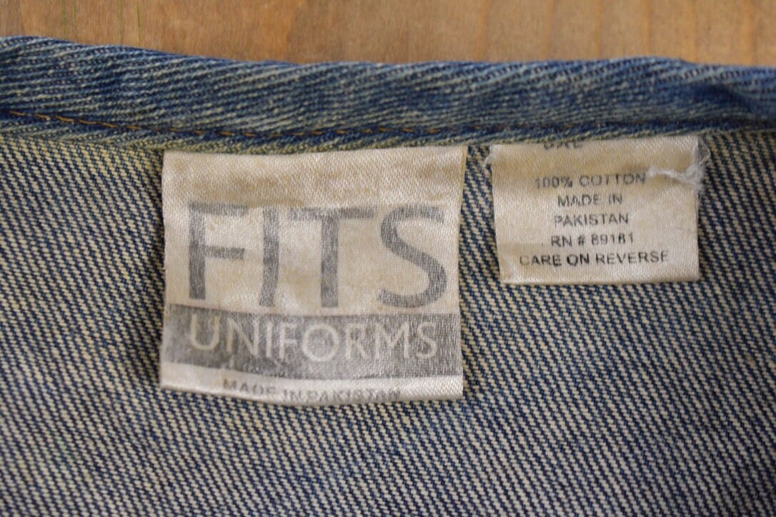 Vintage 1990s Fits Uniforms True Value Embroidered Denim Jean Vest Men's XL - Image 4