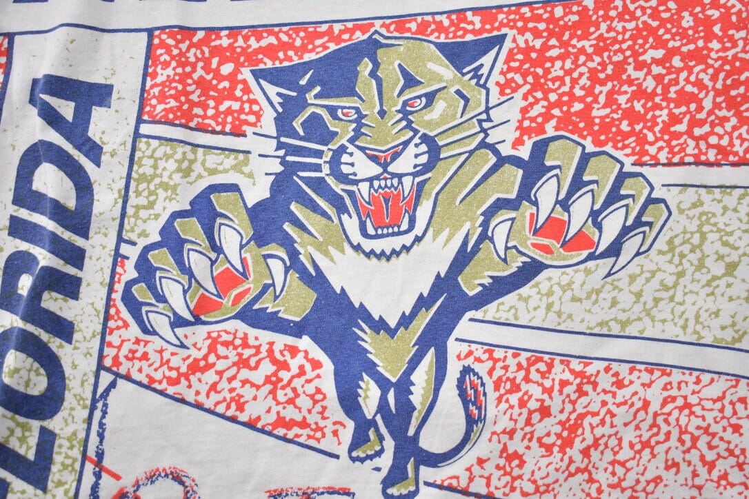 Vintage 1990s Florida Panthers All Over Print NHL Graphic T-Shirt Youth L - Image 3