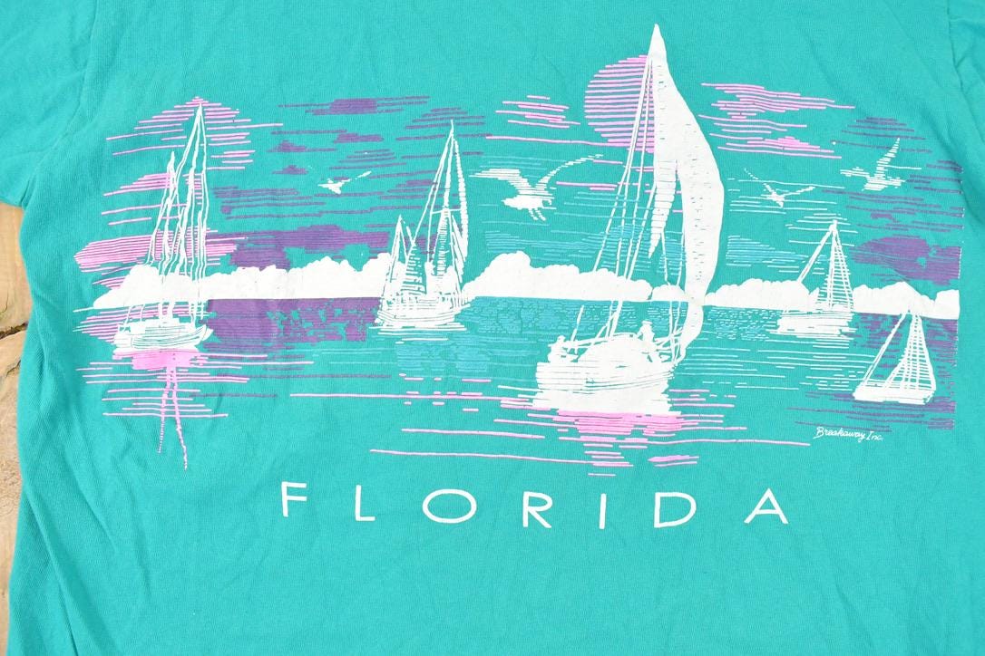 Vintage 1990s Florida Sailboats Souvenir Travel T-Shirt Men's M - Image 3