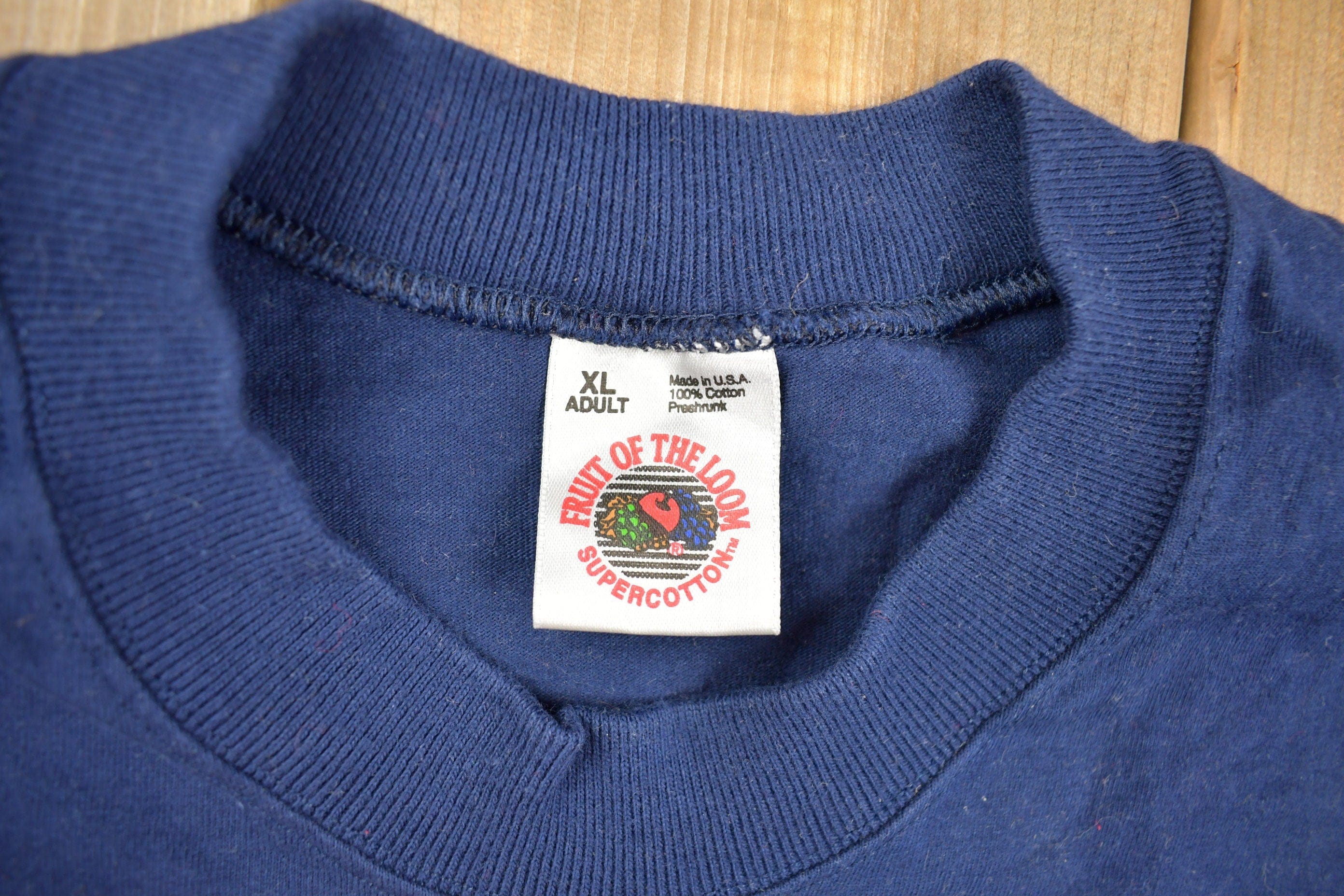 Vintage 1990s Fruit Of The Loom Blank T Shirt Men's XL - Image 4