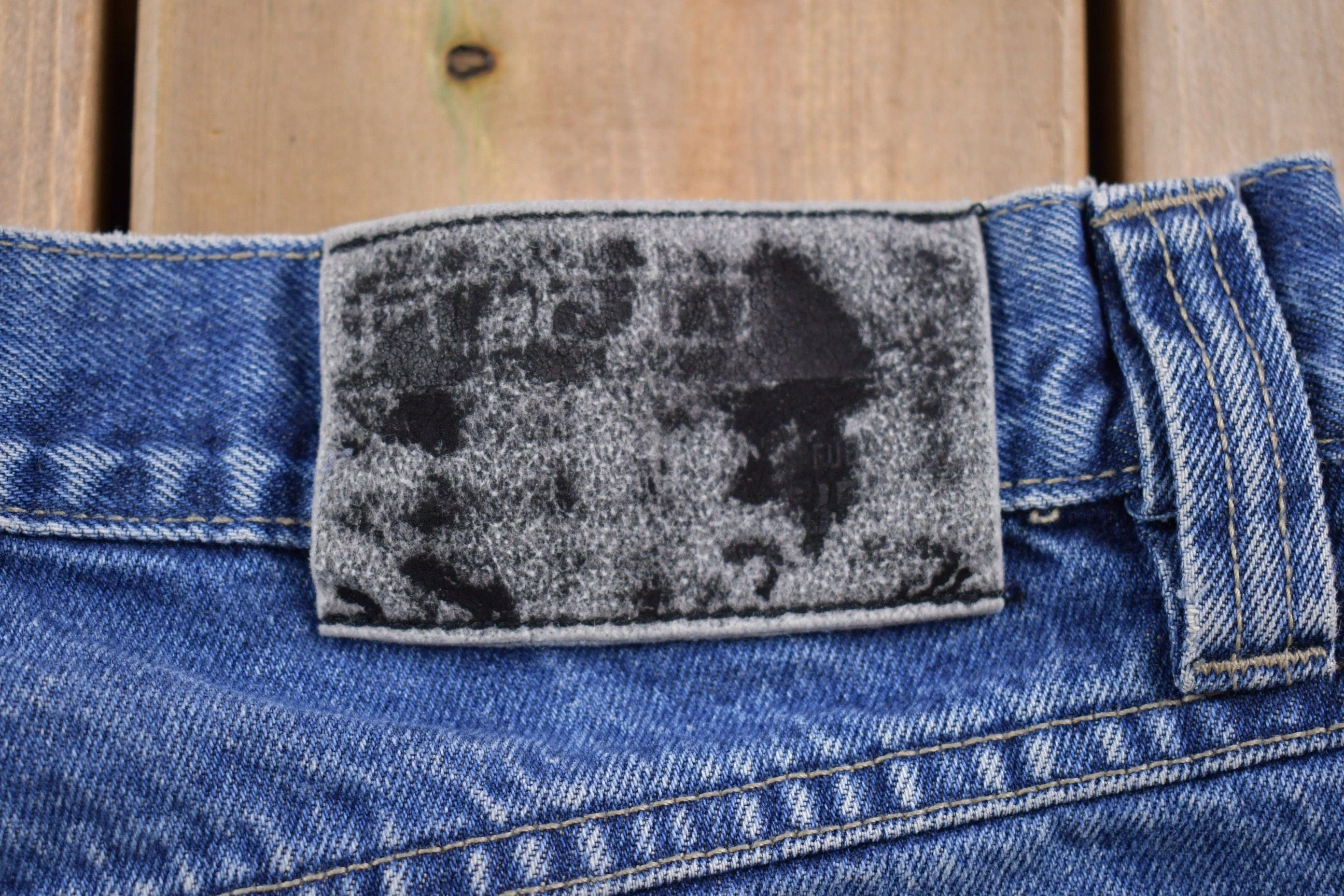Vintage 1990's FUBU Cargo Jeans Men's 34 x 29 - Image 6