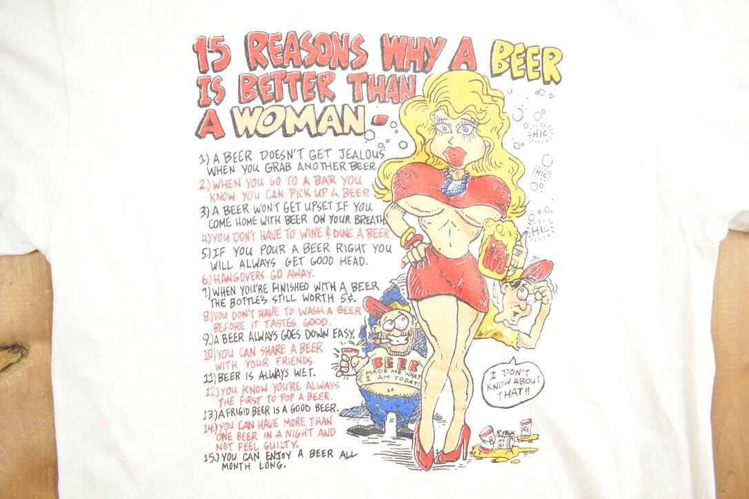 Vintage 1990s Funny Women Vs Beer Graphic T-Shirt Men's Small - Image 3
