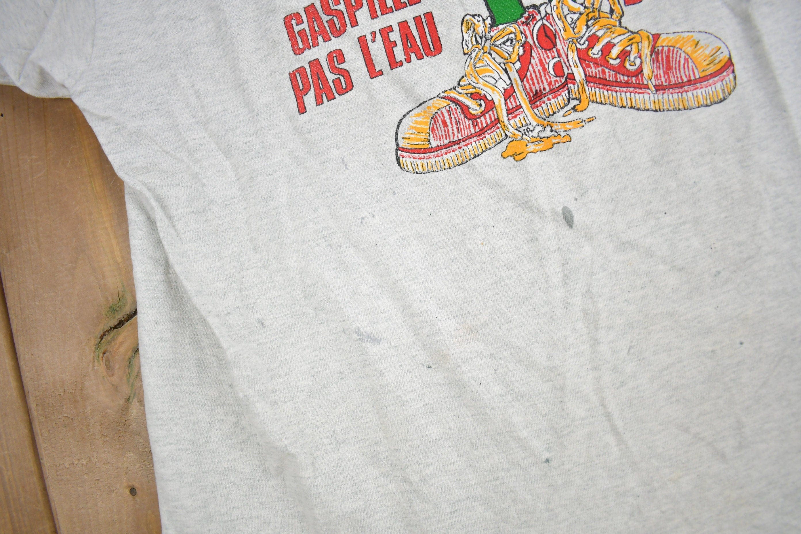 Vintage 1990s Gaspille Pas L'eau Bois D'La Biere Graphic T Shirt Men's XL - Image 6