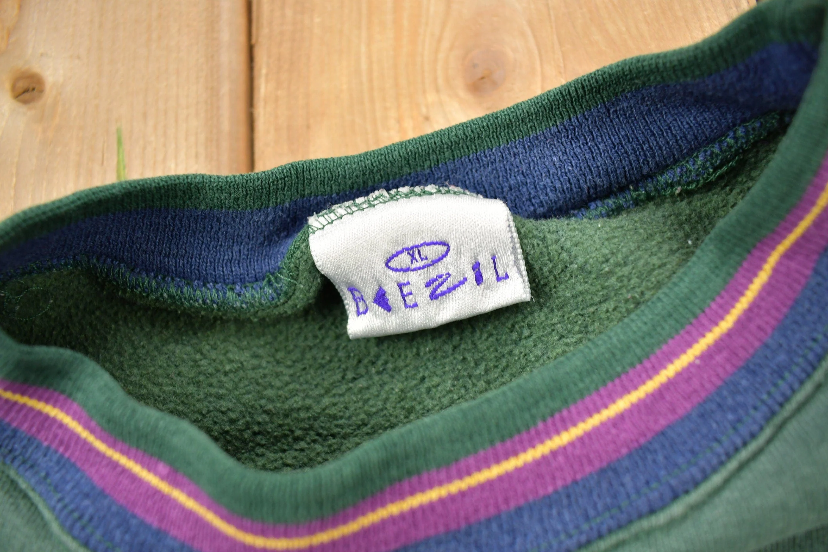 Vintage 1990s George Mason University Collegiate Crewneck Men's Large - Image 6