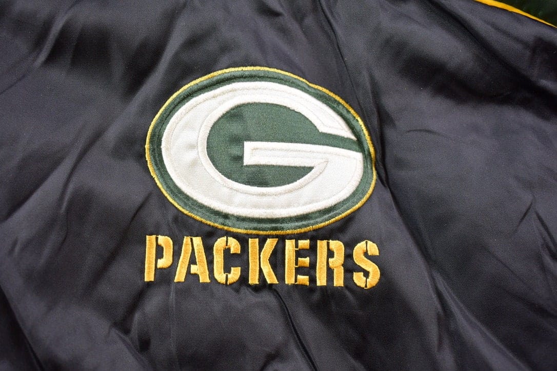 Vintage 1990s Green Bay Packer Pro Player Full Zip Puffer Jacket Men's 2XL - Image 3