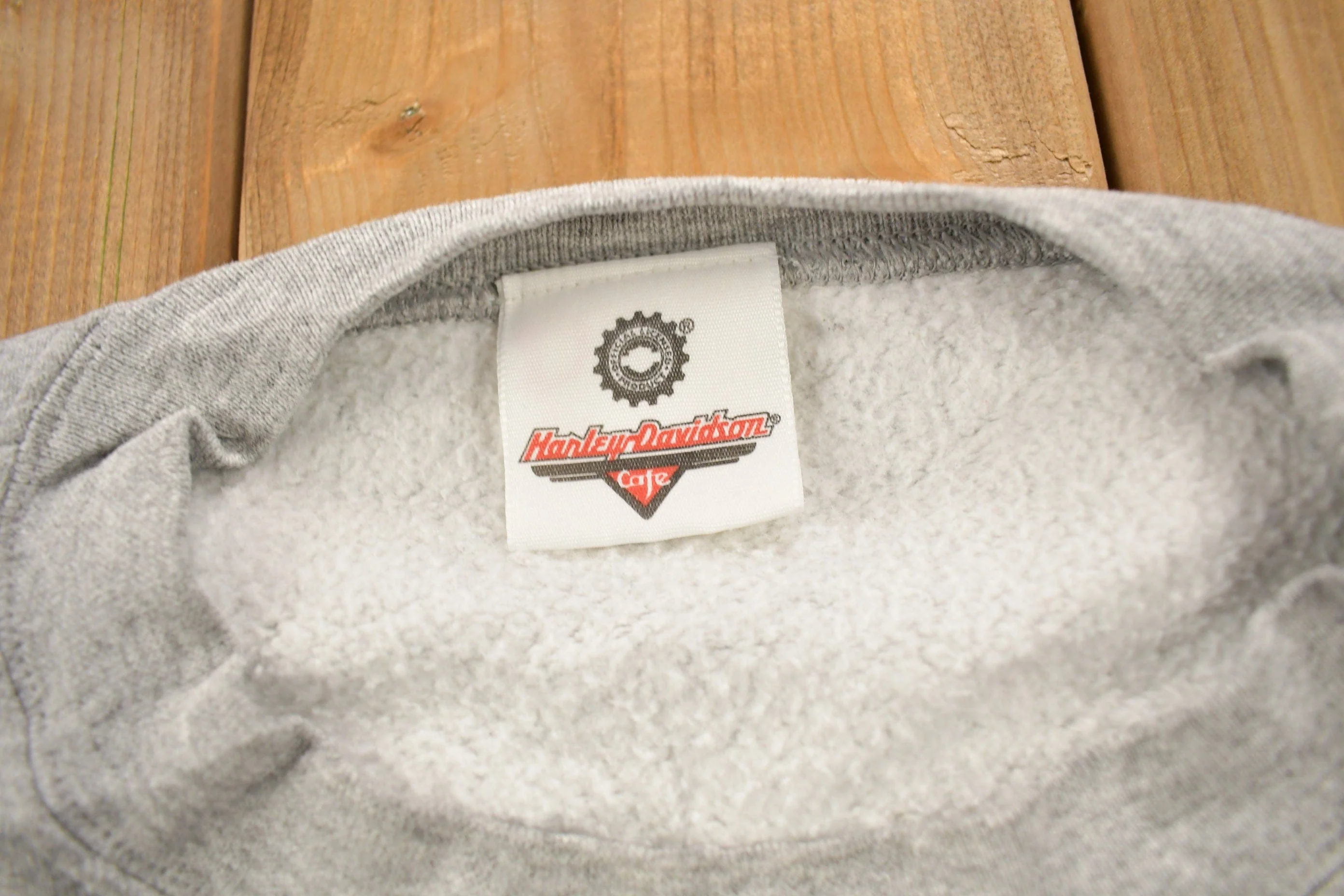 Vintage 1990s Harley Davidson Cafe New York Crewneck Sweatshirt Men's Small - Image 4