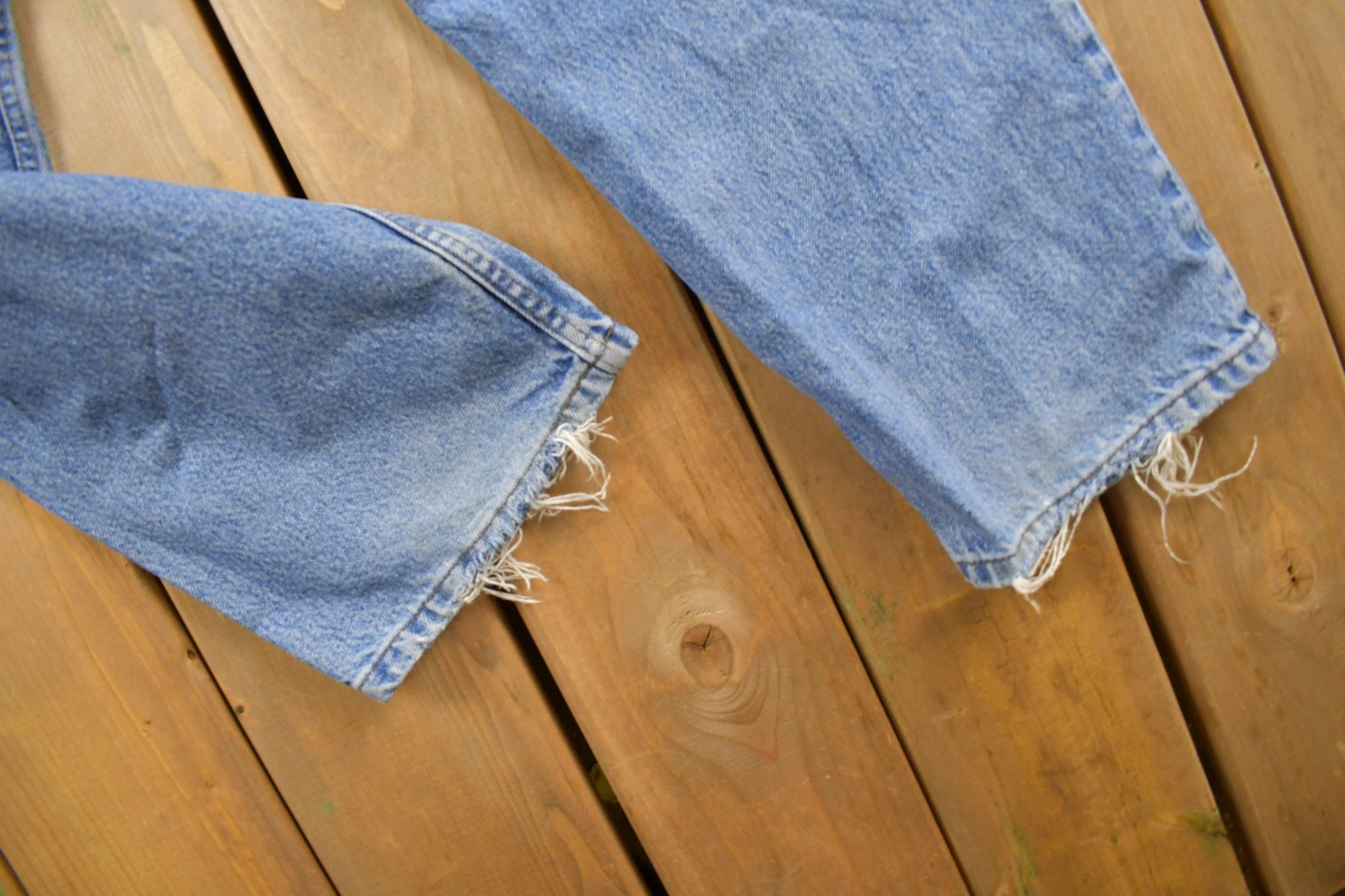 Vintage 1990s Harley Davidson Light Wash Denim Jeans Men's 36 x 28 - Image 6