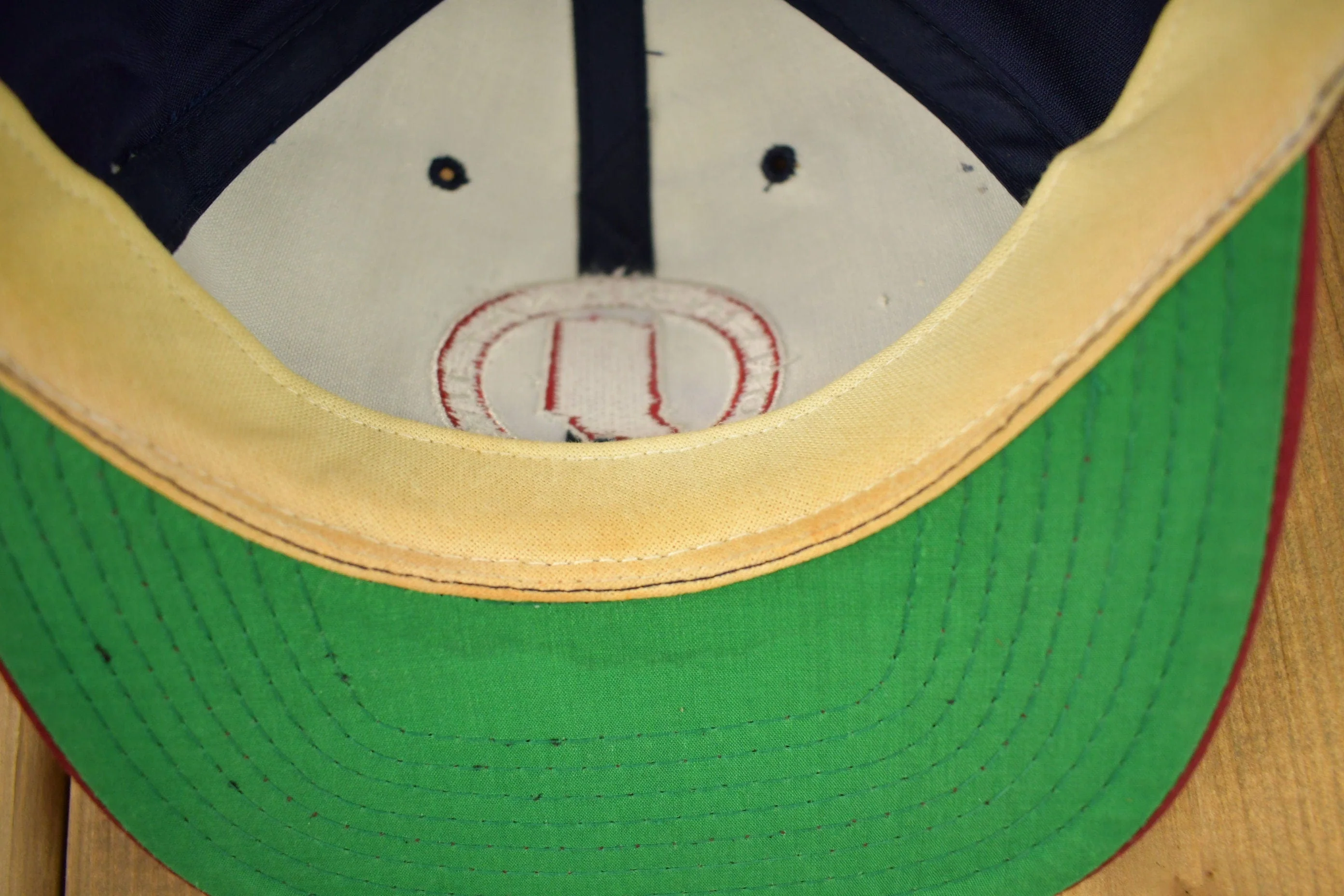 Vintage 1990s Indiana Hoosiers Collegiate Snap Back Hat - Image 8