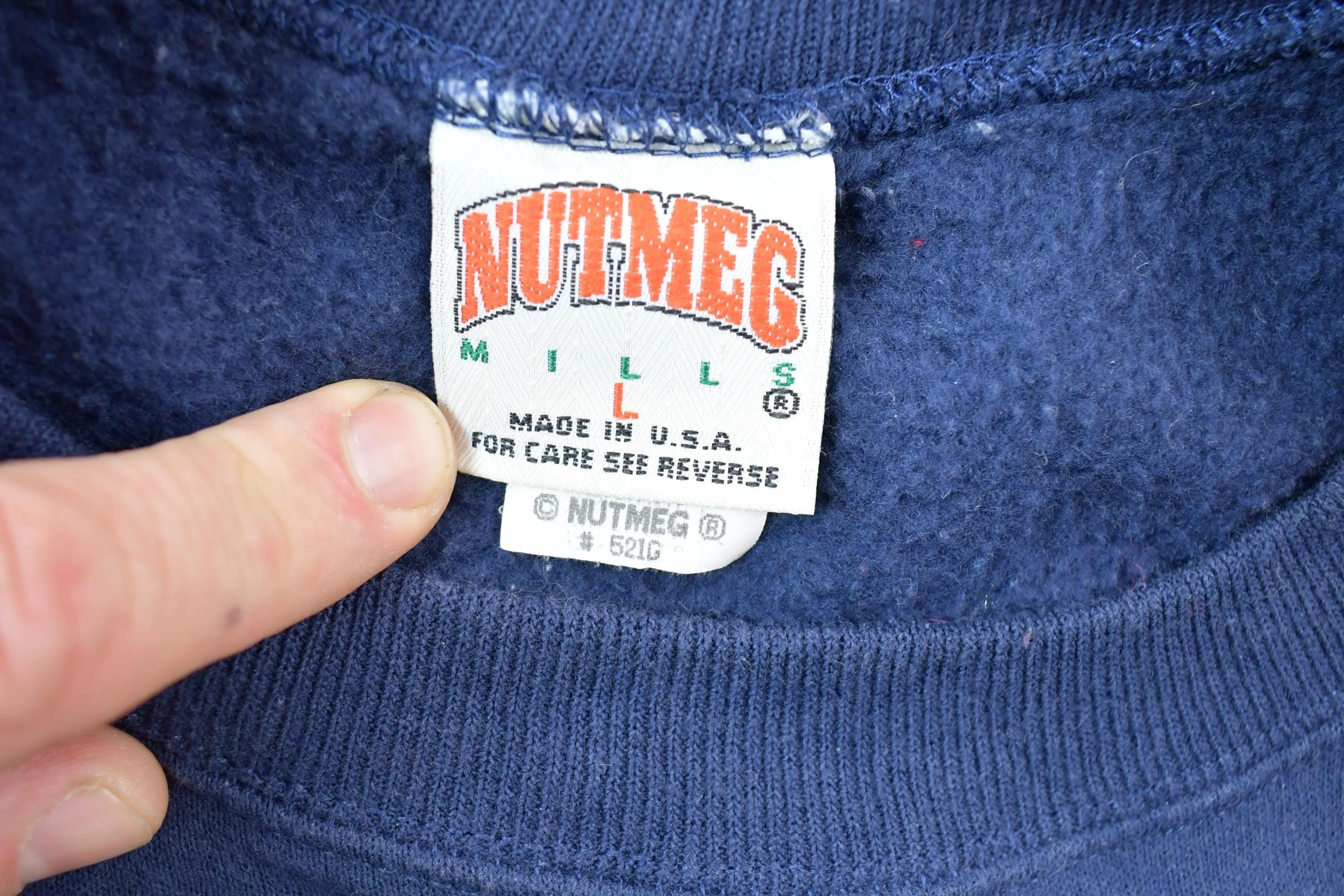 Vintage 1990s Indiana Pacers Nutmeg Mills NBA Crewneck Sweatshirt Men's Large - Image 3