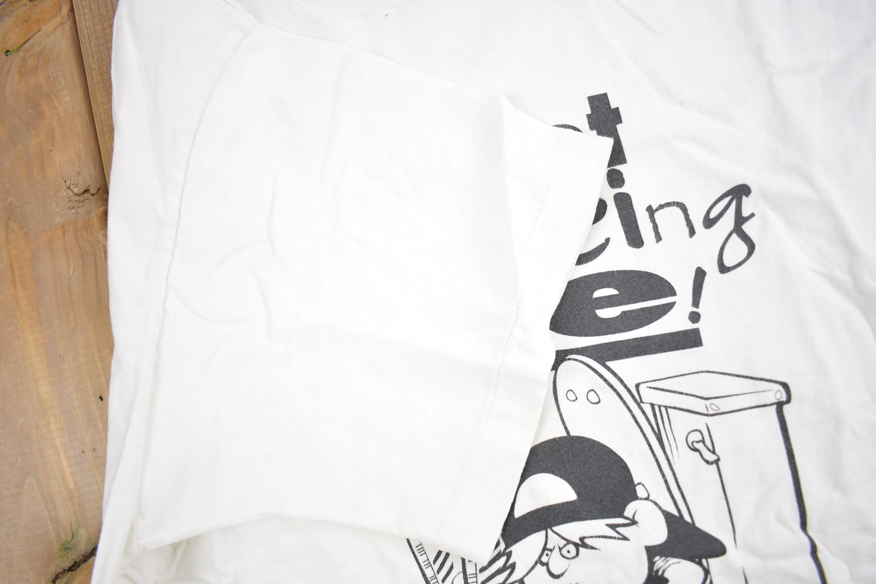 Vintage 1990s "Its Not Easy Being Me" Graphic T Shirt Men's Large - Image 4