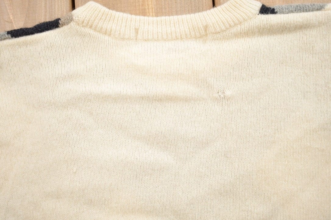 Vintage 1990s John Ashford Lambswool Argyle Crewneck Sweater Men's Small - Image 4