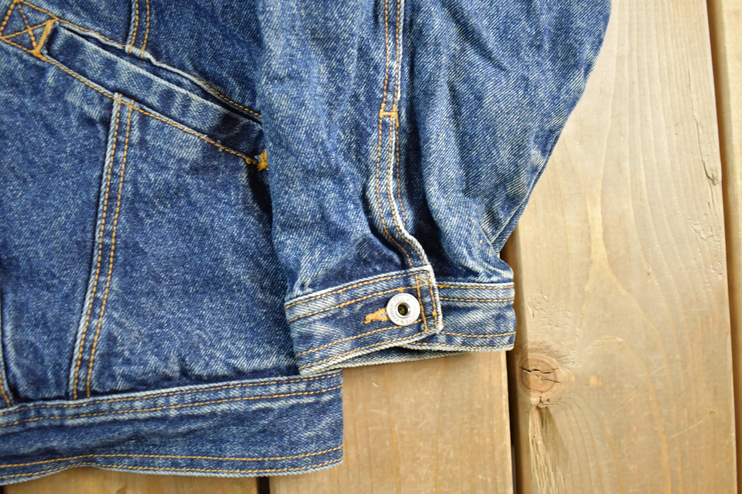 Vintage 1990s Jordache Denim Jean Trucker Jacket Men's Medium - Image 3