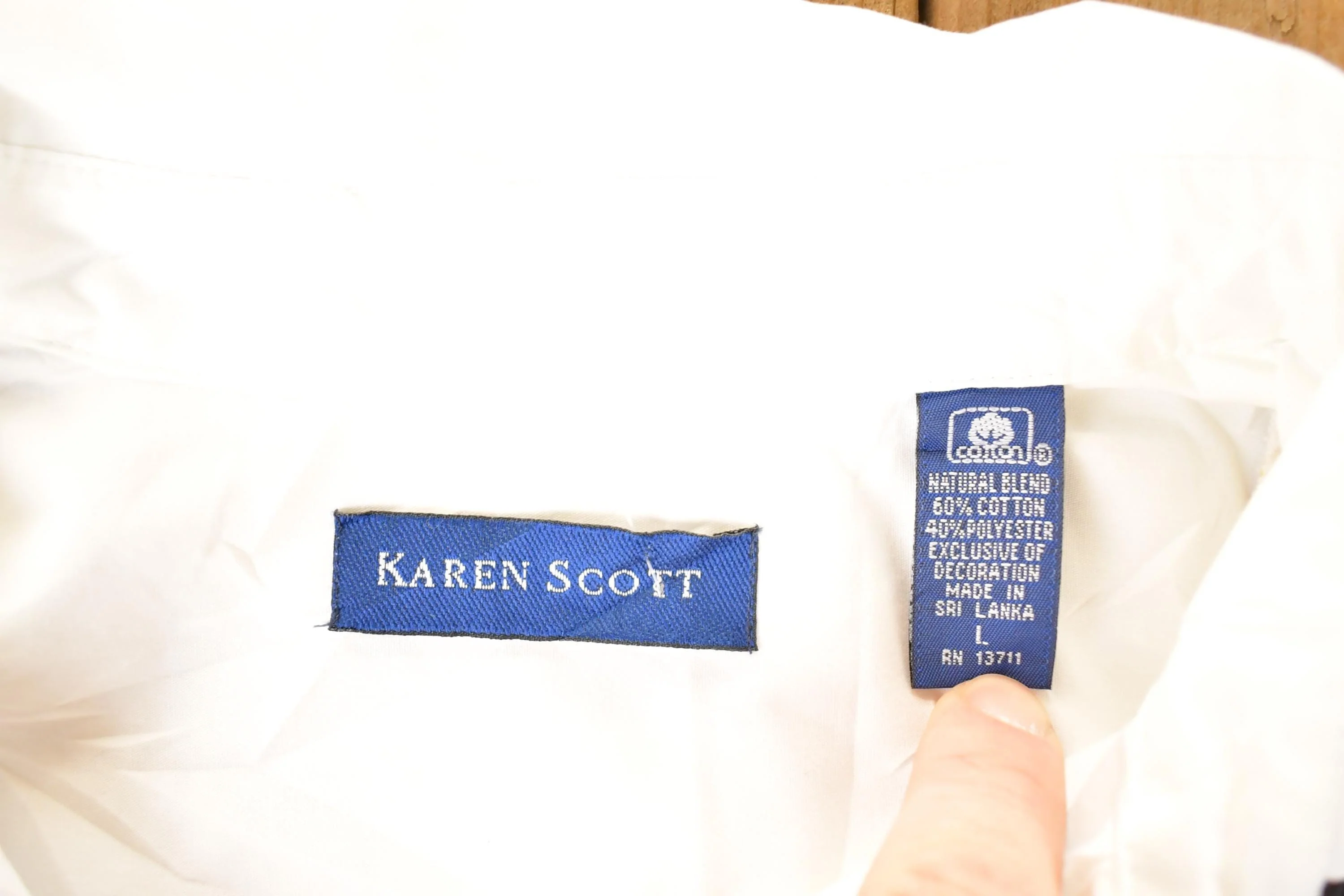 Vintage 1990s Karen Scott Floral christmas Button Up Shirt Women's L - Image 5