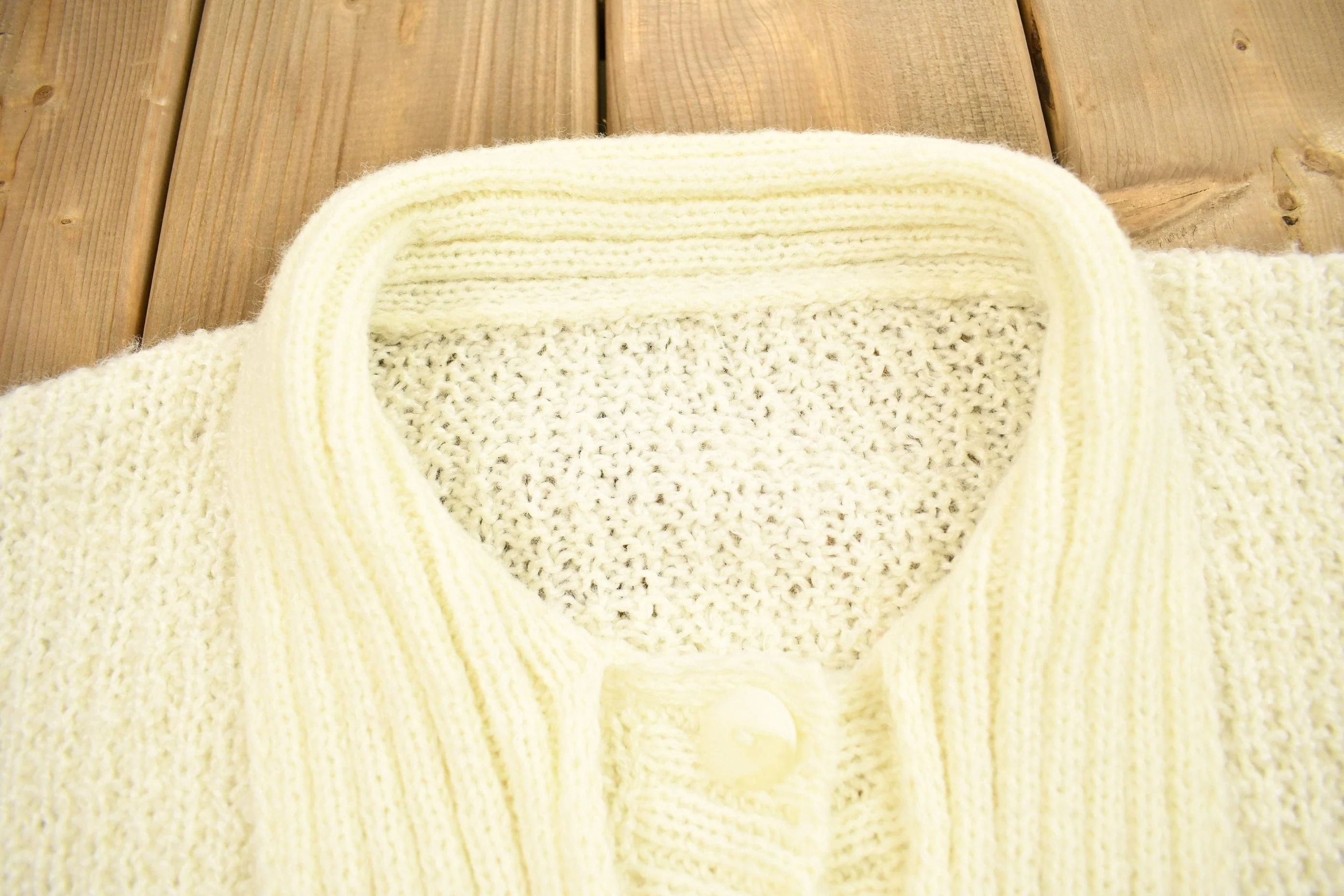 Vintage 1990s Knitted Blank Cardigan Sweater Men's Small - Image 4