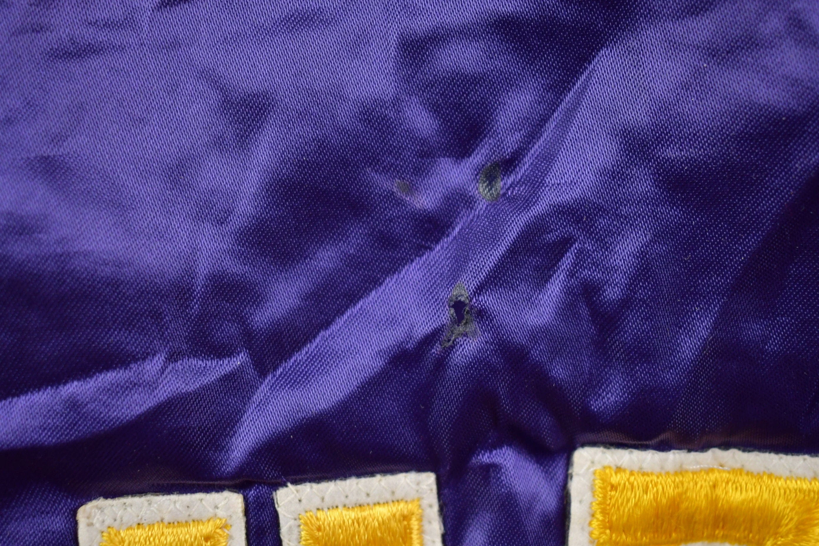 Vintage 1990s Lakers NBA Swingster Satin Bomber Jacket Embroidered Made In USA Men's Medium - Image 6