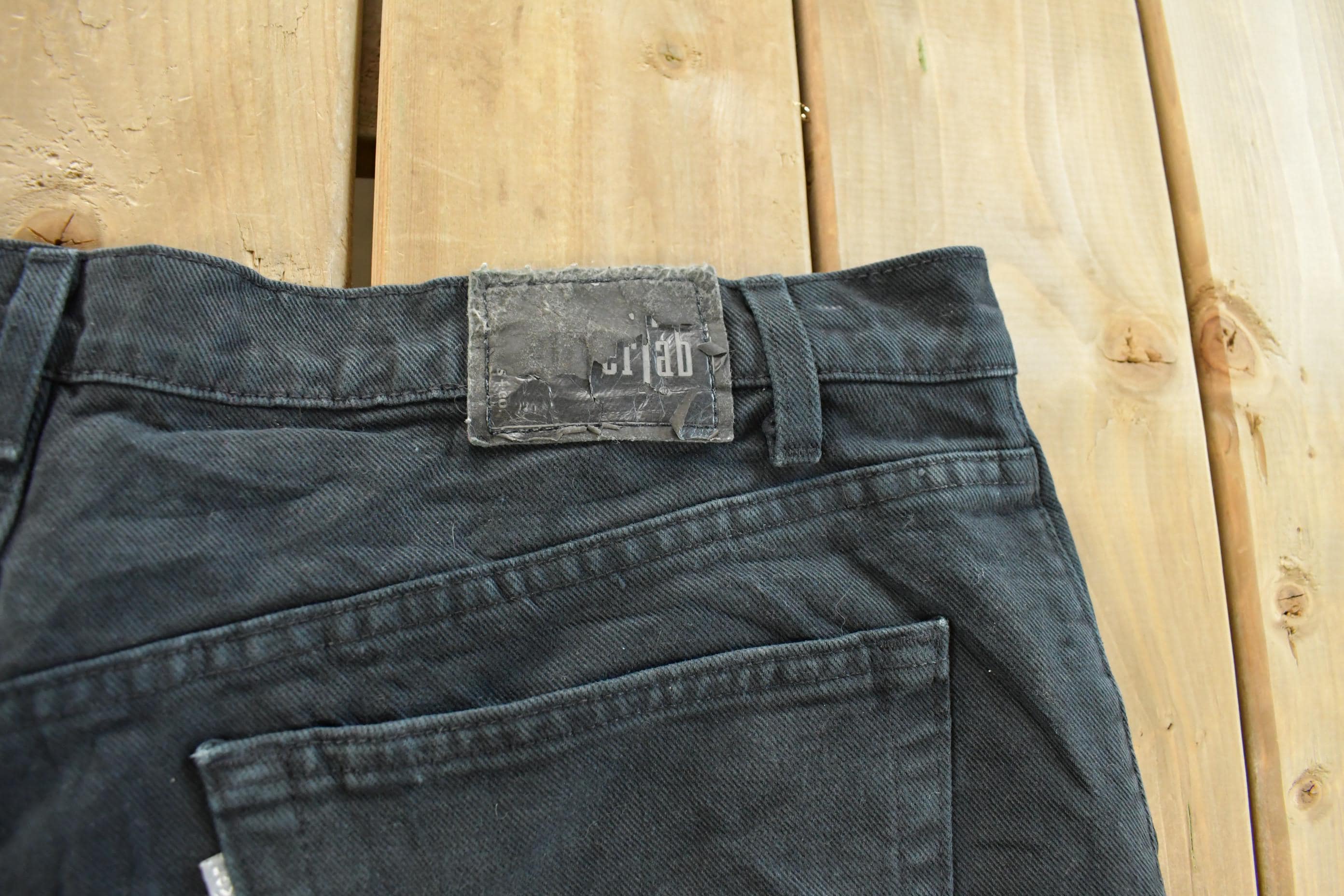 Vintage 1990s Levi Silver Tab Loose Wide Leg Denim Jeans Men's 42 x 32 - Image 9