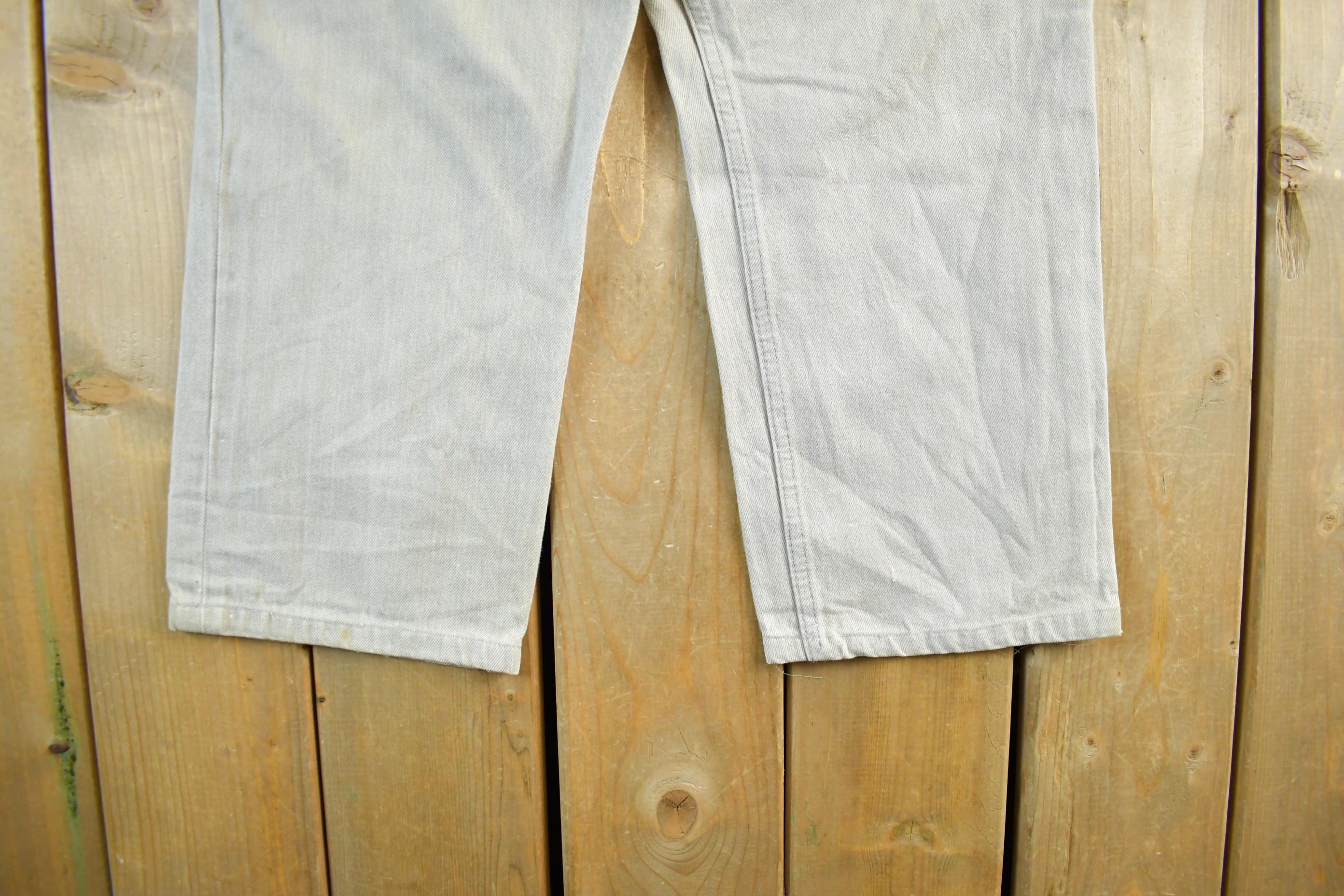Vintage 1990s Levi's 505 Denim Jeans Women's 28 x 22 - Image 3