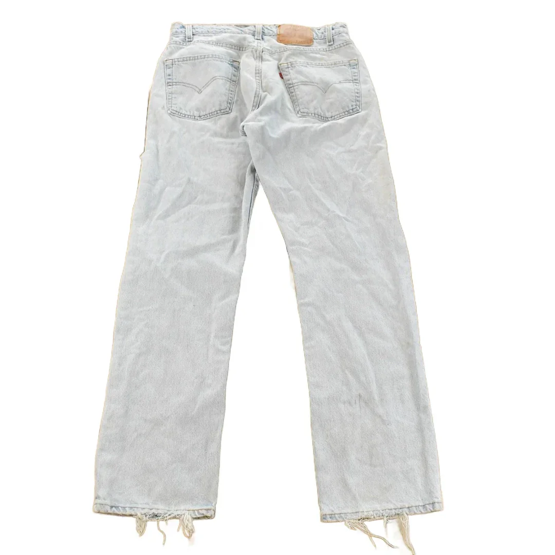 Vintage 1990s Levi's 505 Regular Straight Fit Distressed Denim Jeans Men's 32 x 31 - Image 2