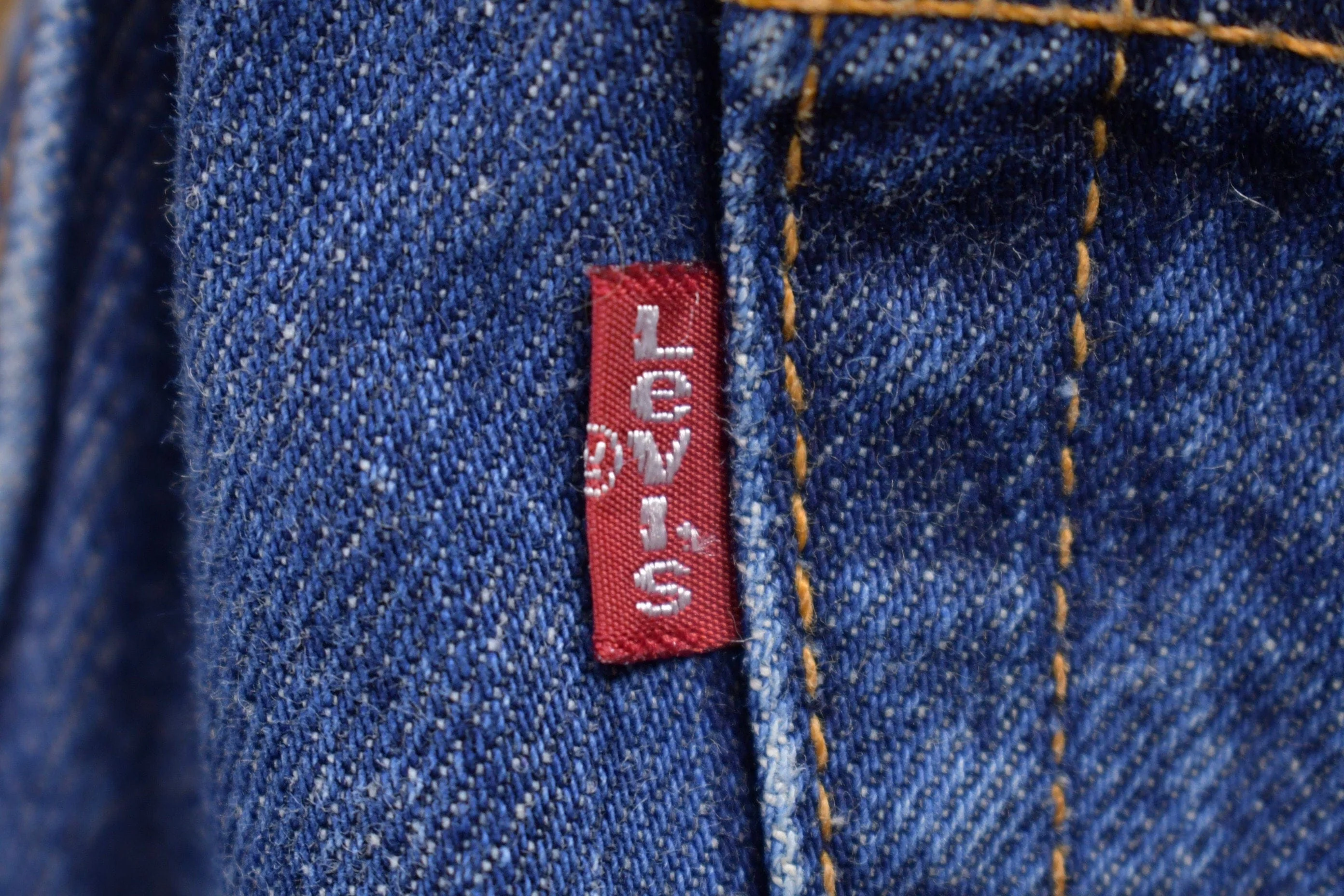 Vintage 1990s Levi's 518 Red Tab Denim Jeans Youth 31 x 30 - Image 5