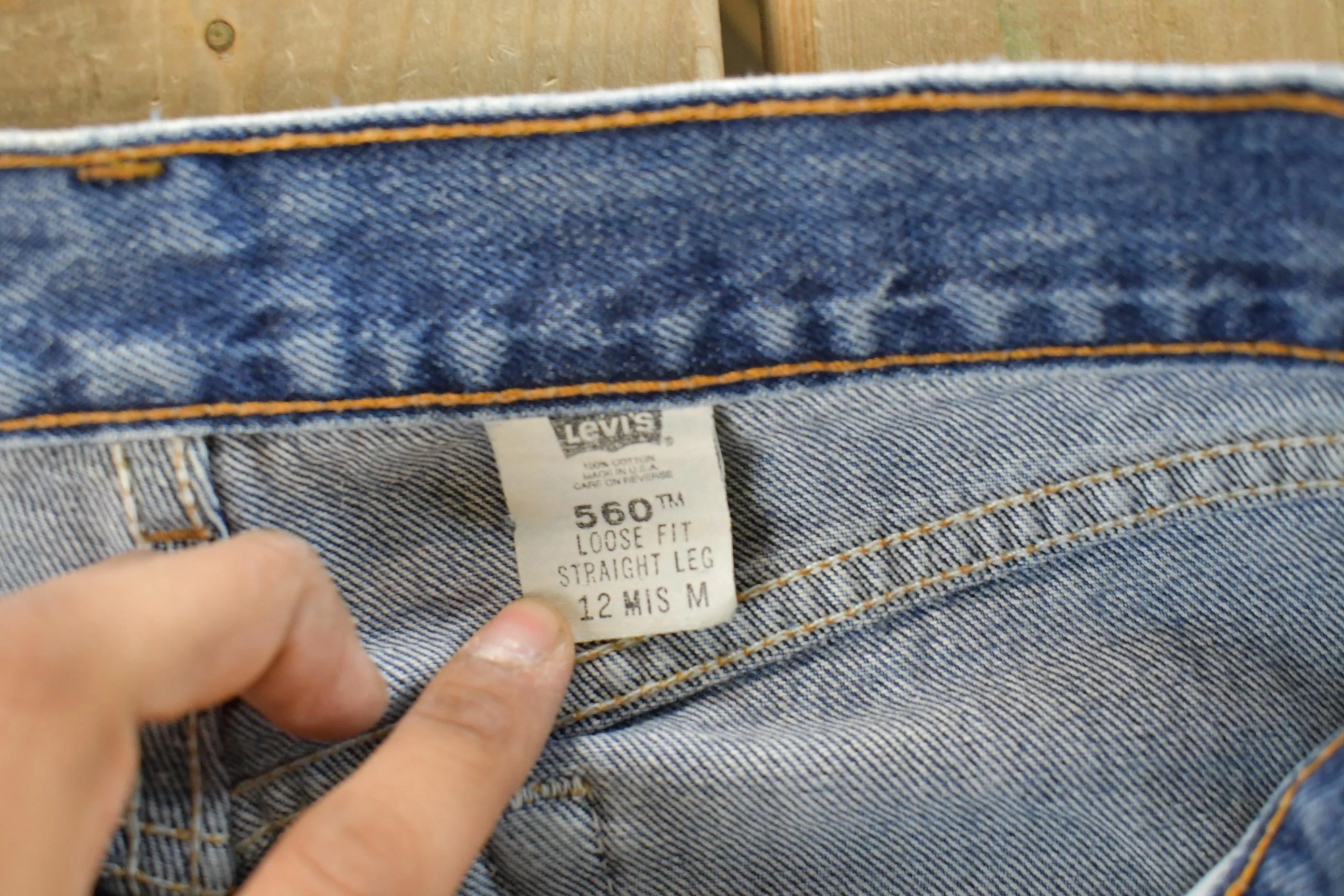 Vintage 1990s Levi's 560 Loose Straight Denim Jeans Women's 32 x 31 - Image 5