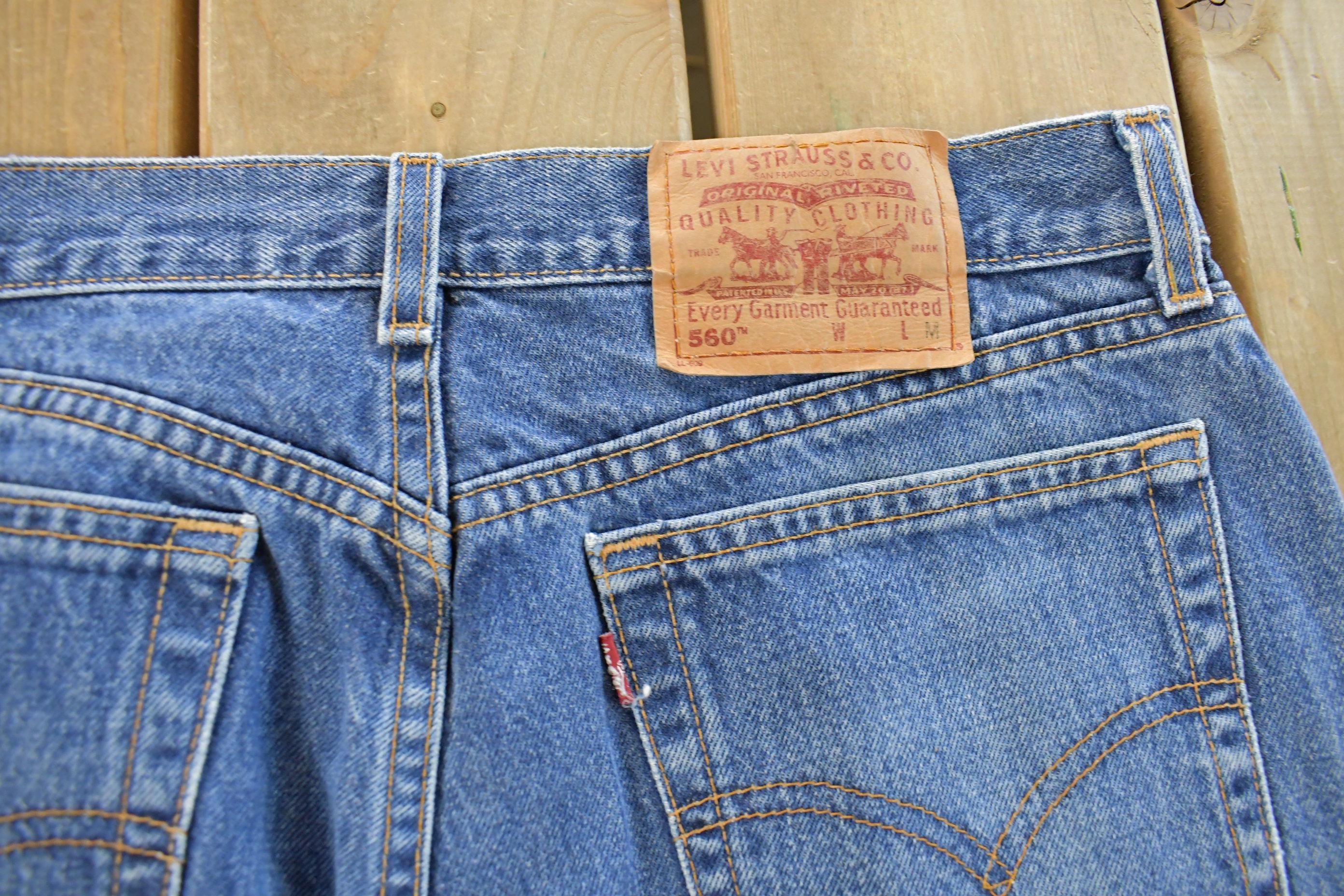 Vintage 1990s Levi's 560 Loose Straight Denim Jeans Women's 32 x 31 - Image 6