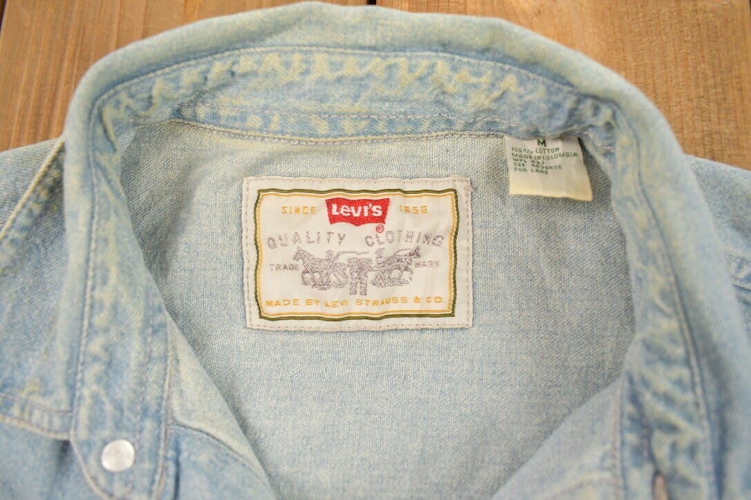 Vintage 1990s Levis Denim Button Up Vest Men's Medium - Image 3